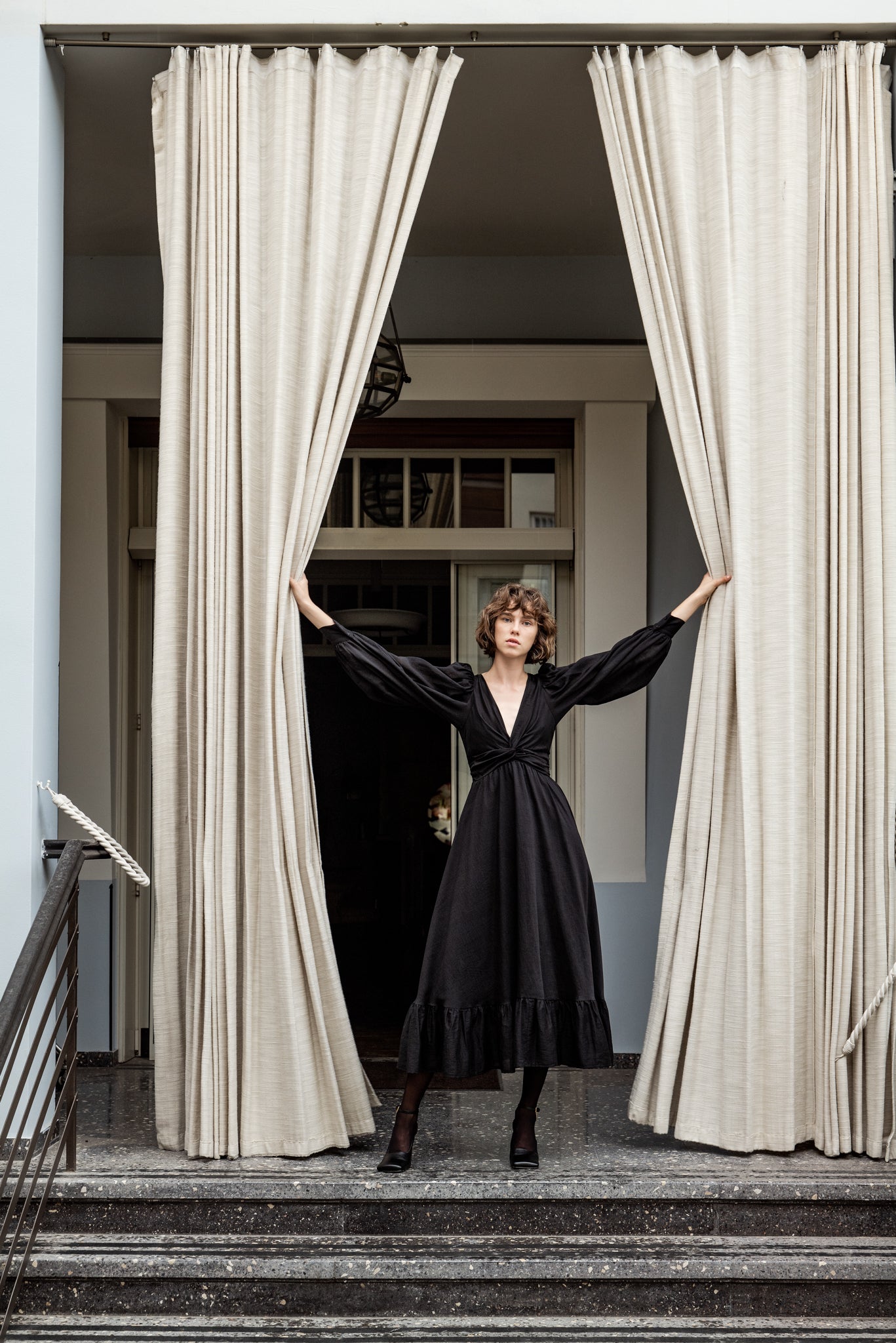 SABINA MUSAYEV - woven_viscose_blend_black