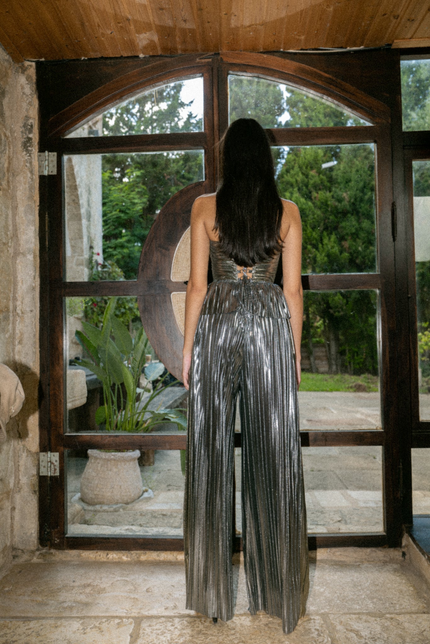 SABINA MUSAYEV - two_tone_pleated_knit_w_foil_gold_silver