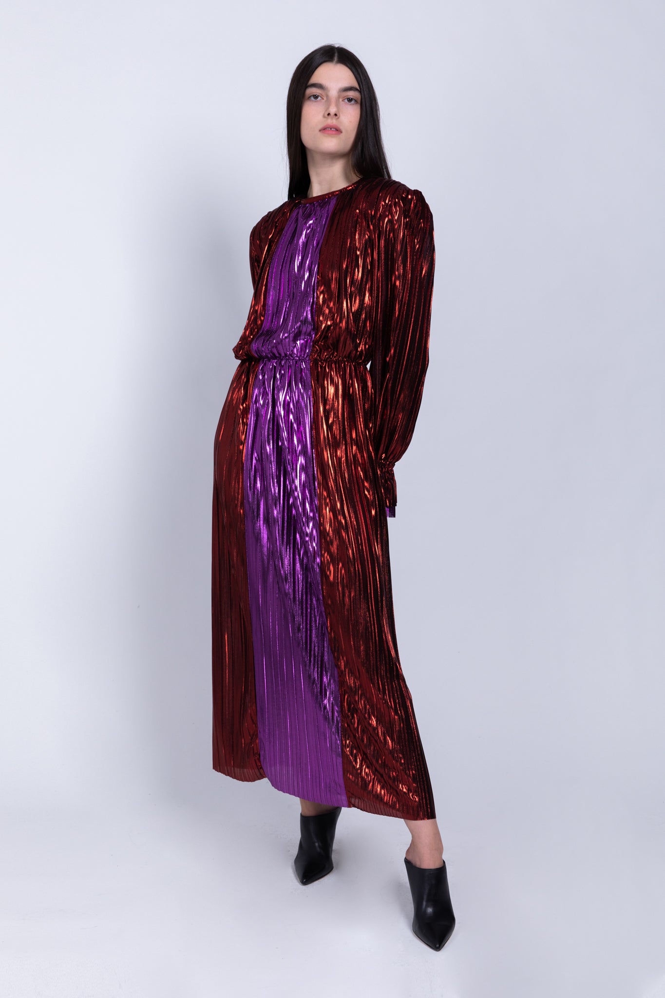 SABINA MUSAYEV - two_tone_pleated_knit_w_foil_red_purple