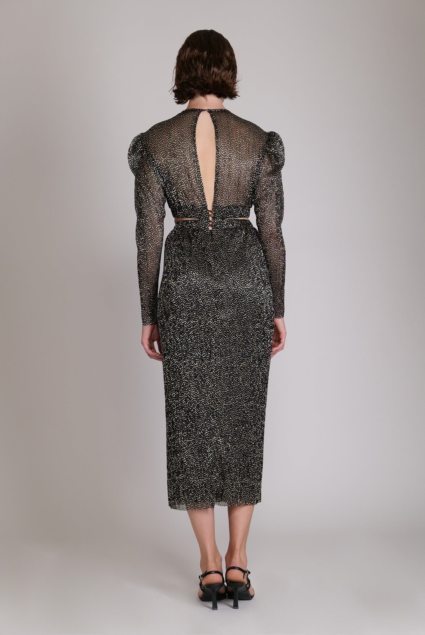 SABINA MUSAYEV - pleated_knit_w_speckled_foil_black