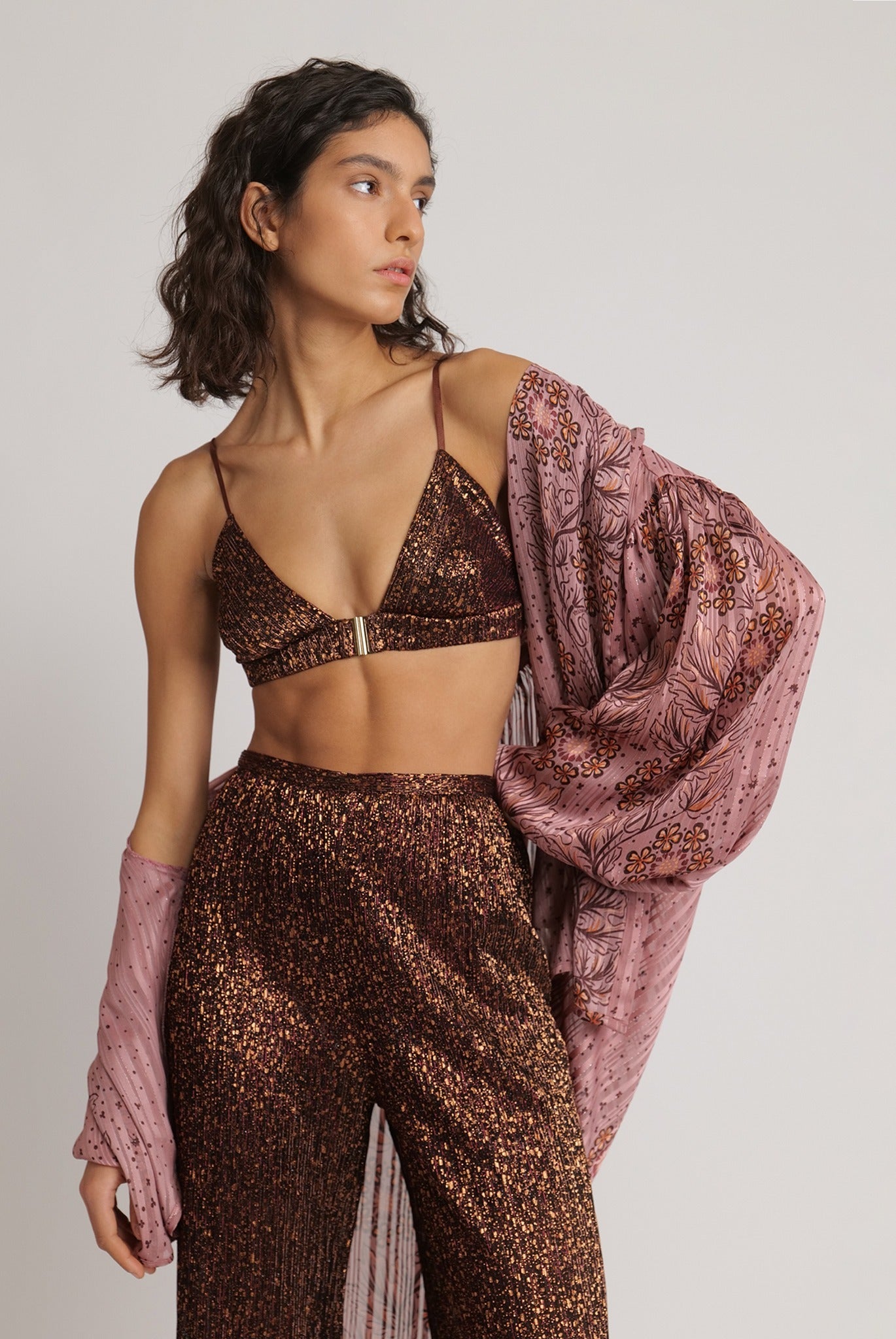 SABINA MUSAYEV - pleated_knit_w_multi_dot_foil_bronze_ruby_fw_23_24