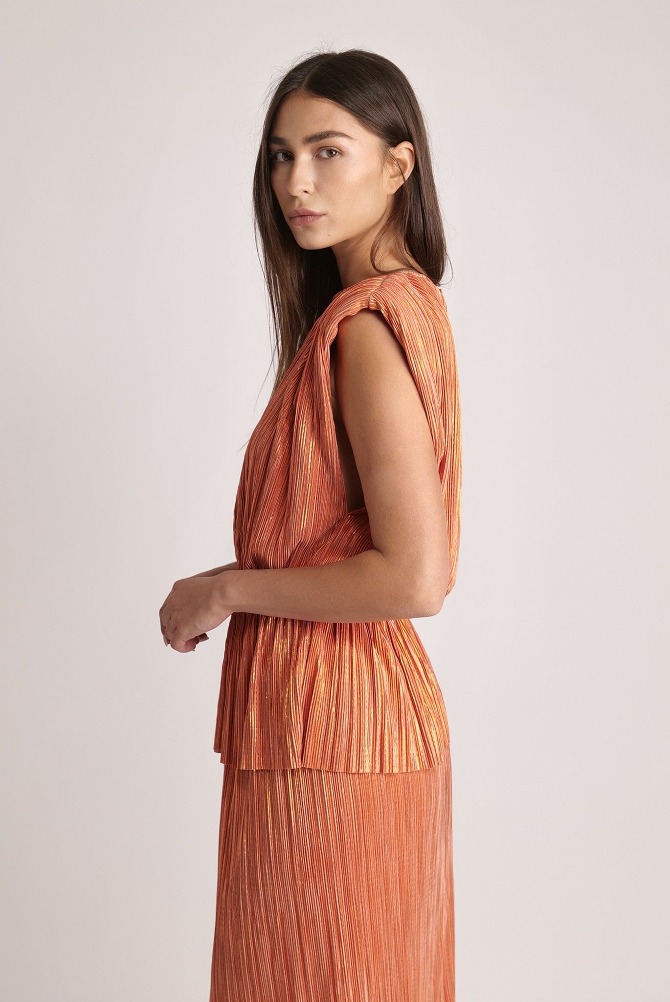 SABINA MUSAYEV - pleated_knit_w_foil_orange_spring_24