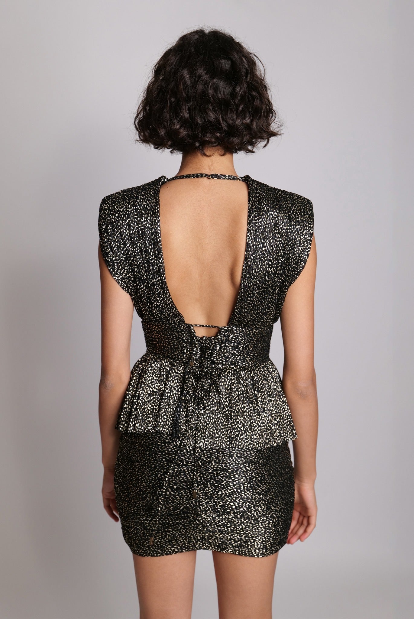 SABINA MUSAYEV - pleated_knit_w_speckled_foil_black