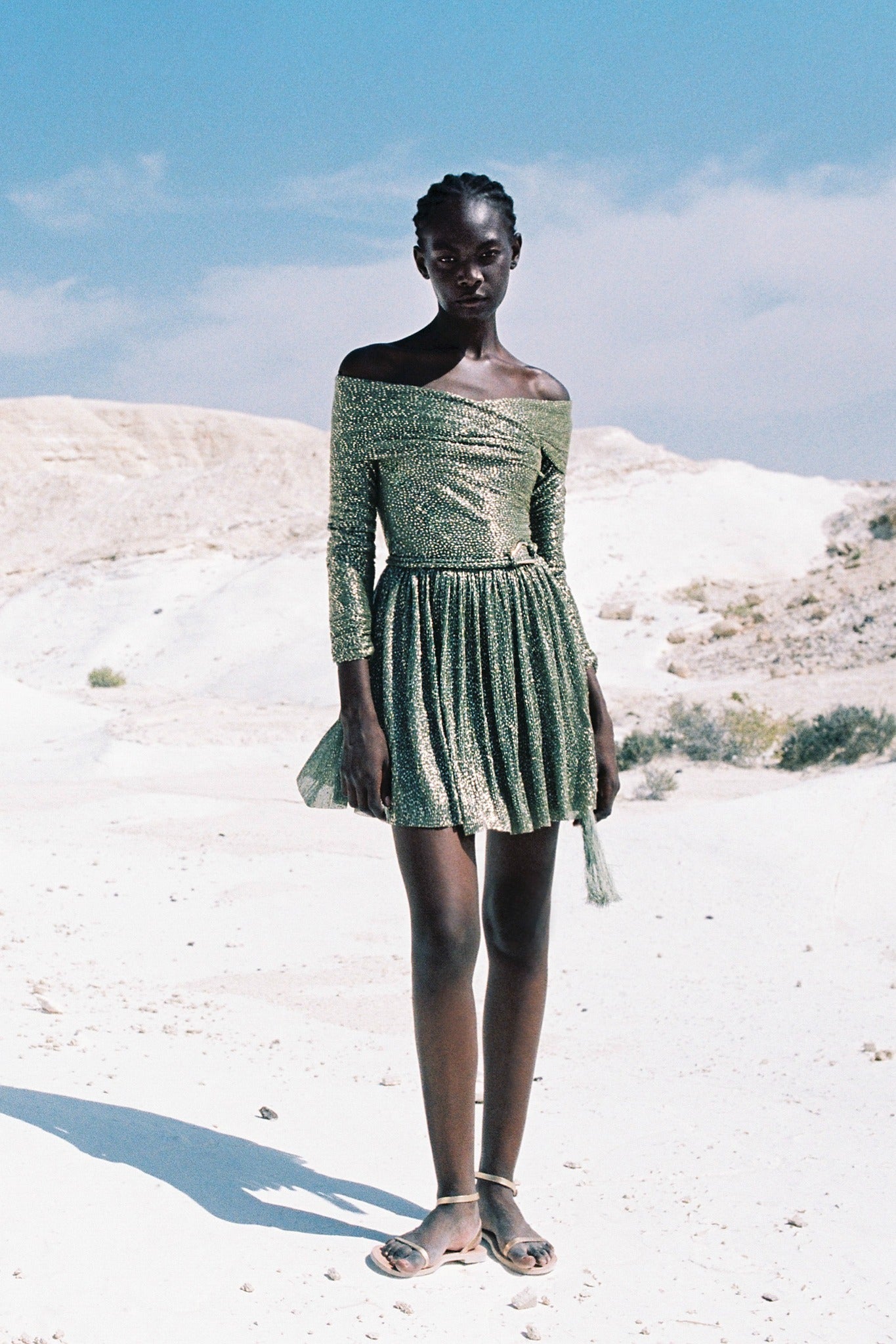 SABINA MUSAYEV - pleated_knit_w_speckled_foil_olive_green_summer_24