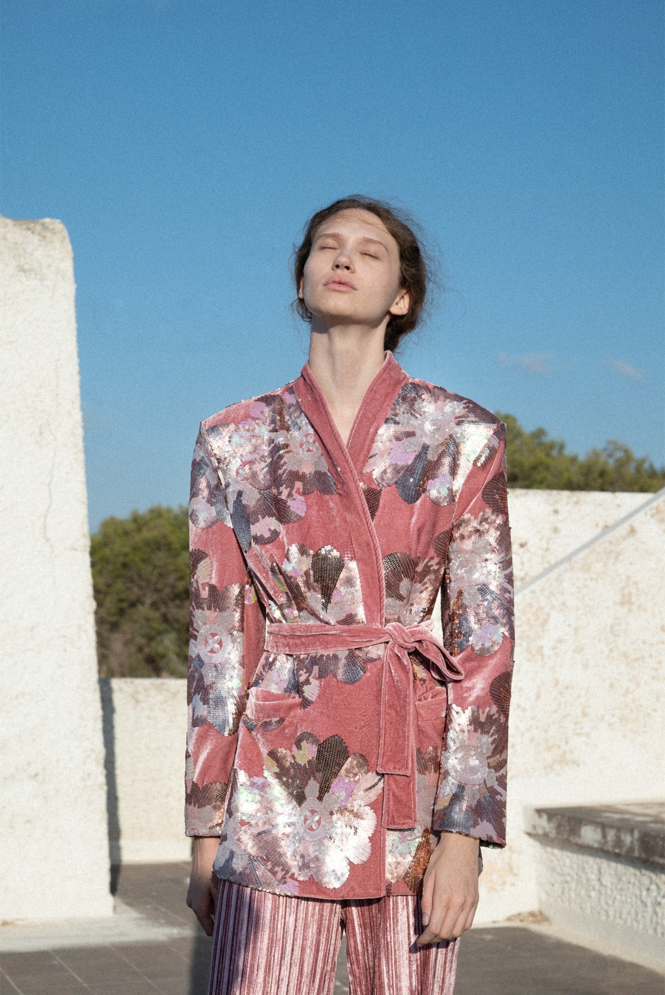 SABINA MUSAYEV - flora_sequins_on_velvet_multi_pink_fw_23_24