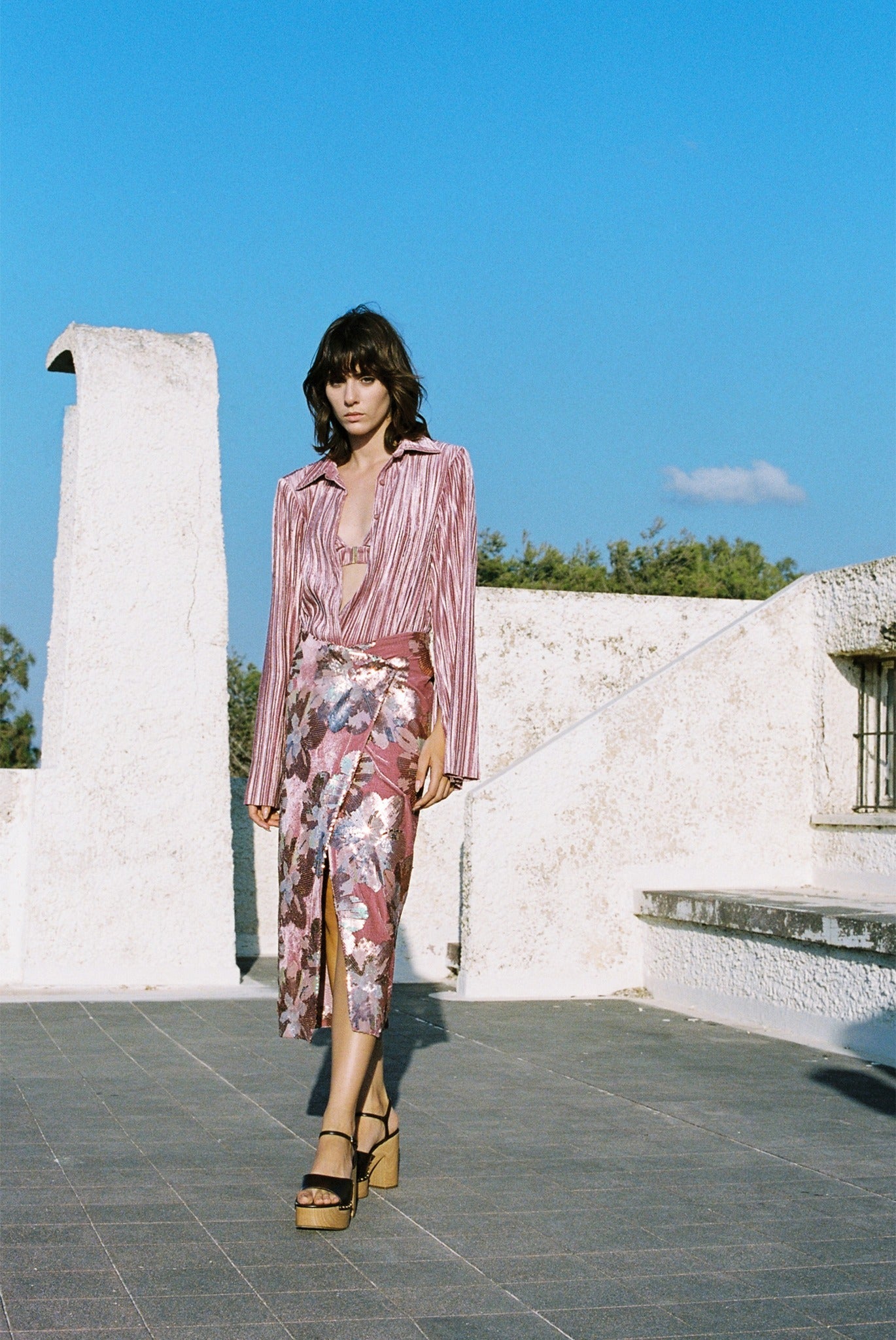 SABINA MUSAYEV - pleated_velvet_smoked_pink_fw_23_24