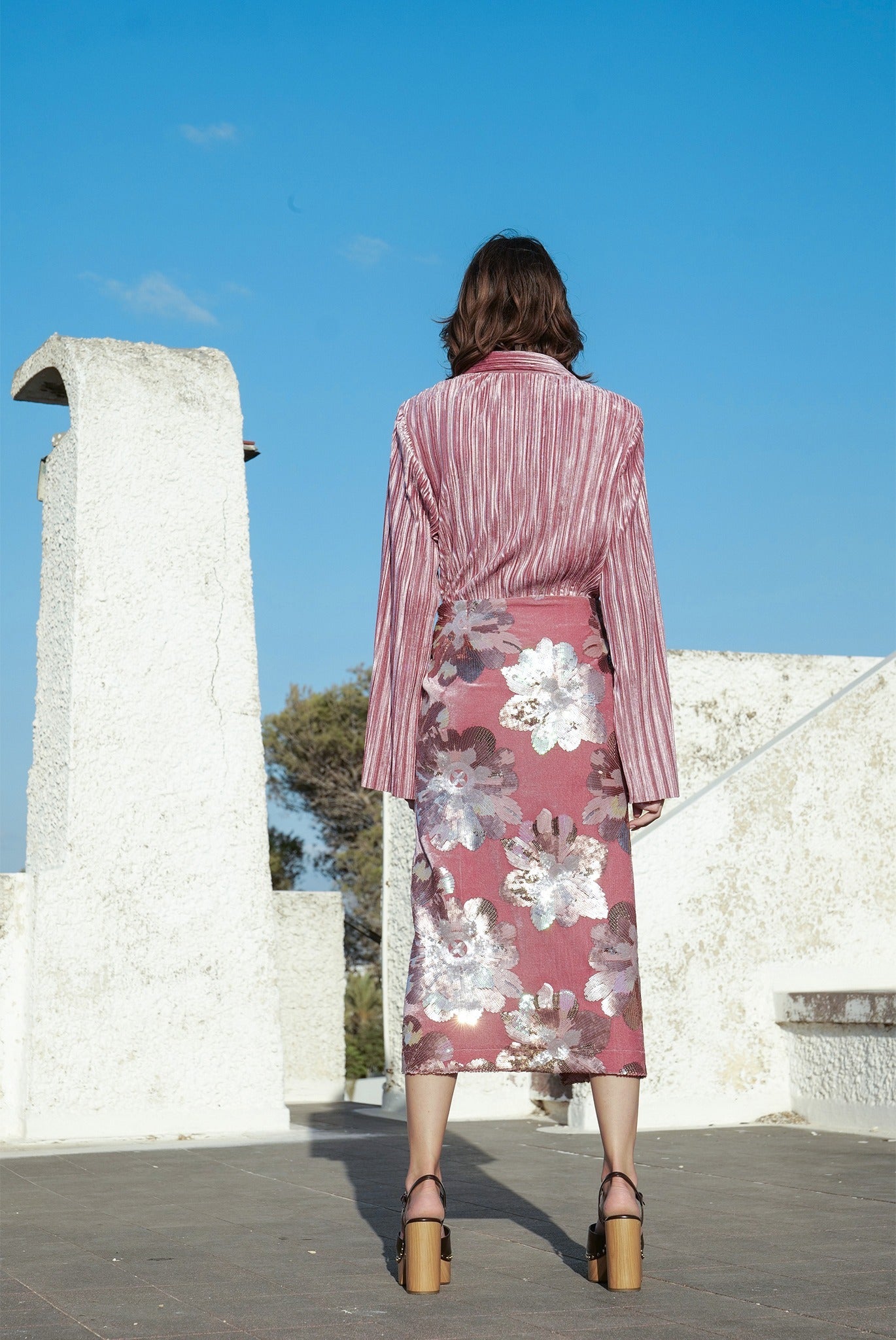 SABINA MUSAYEV - pleated_velvet_smoked_pink_fw_23_24