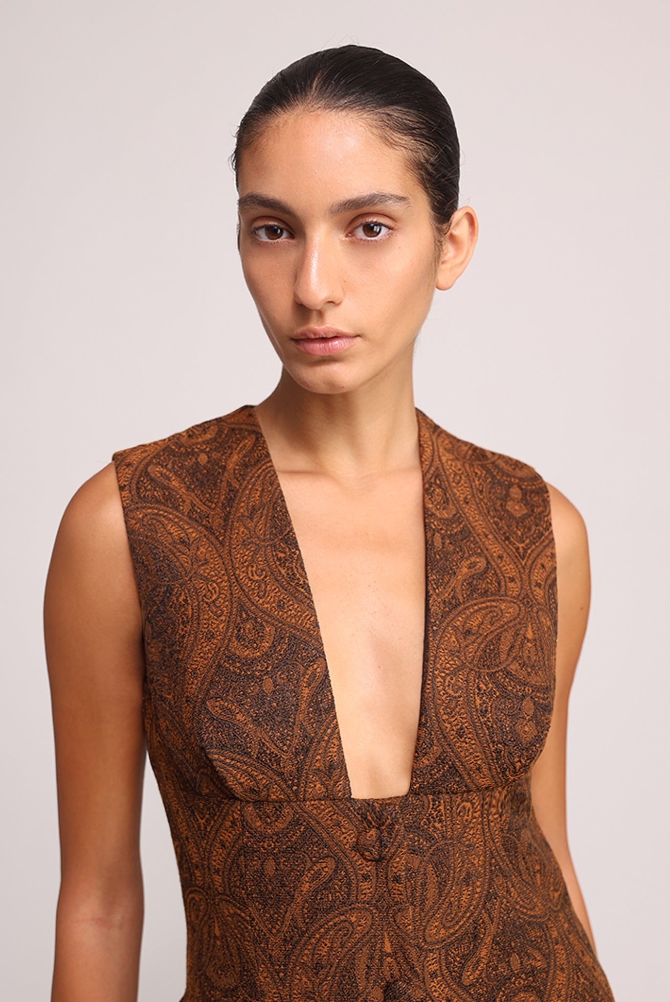 SABINA MUSAYEV - jacquard_paisley_black_rust_summer_25