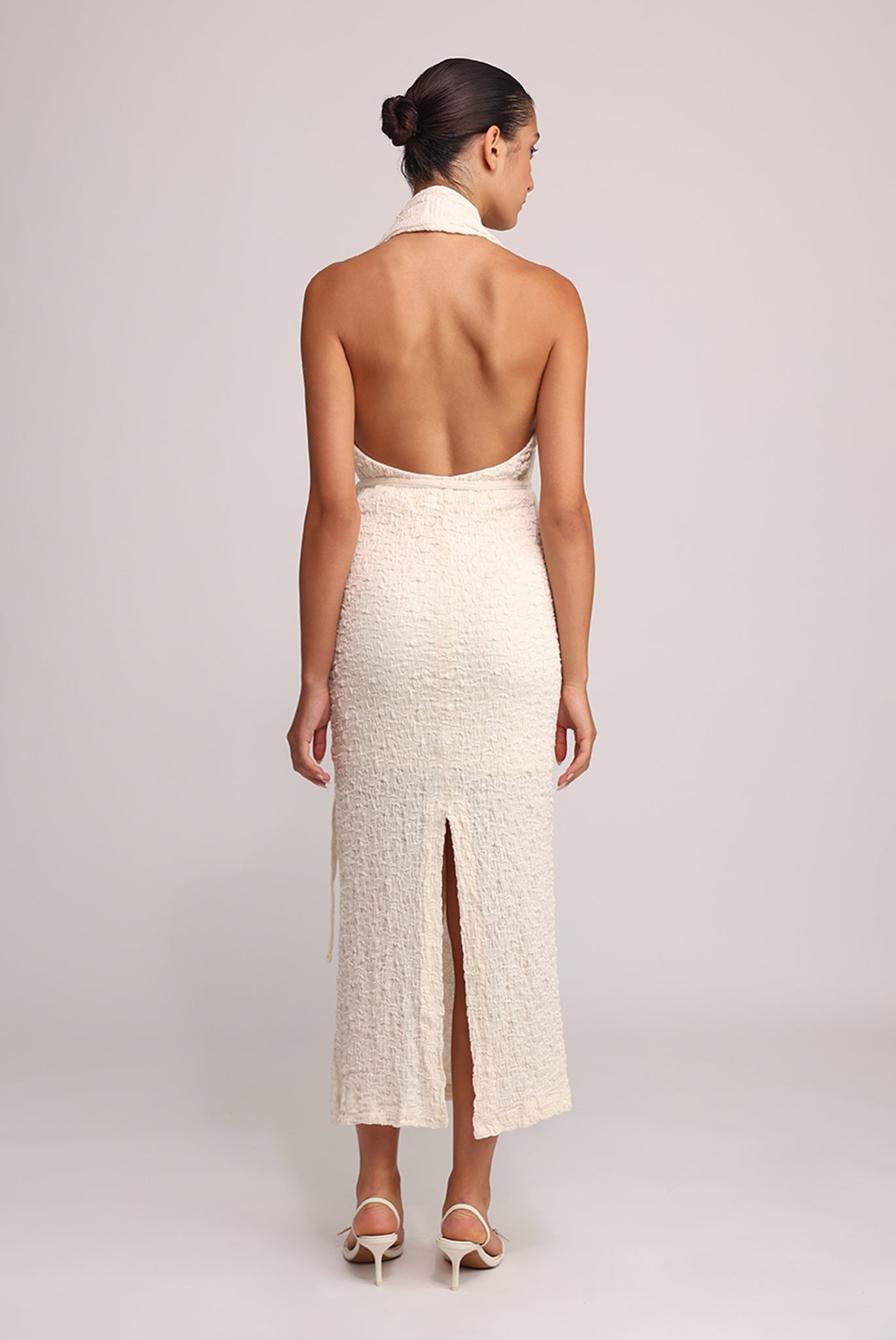 SABINA MUSAYEV - crinkled_knit_ivory_summer_25