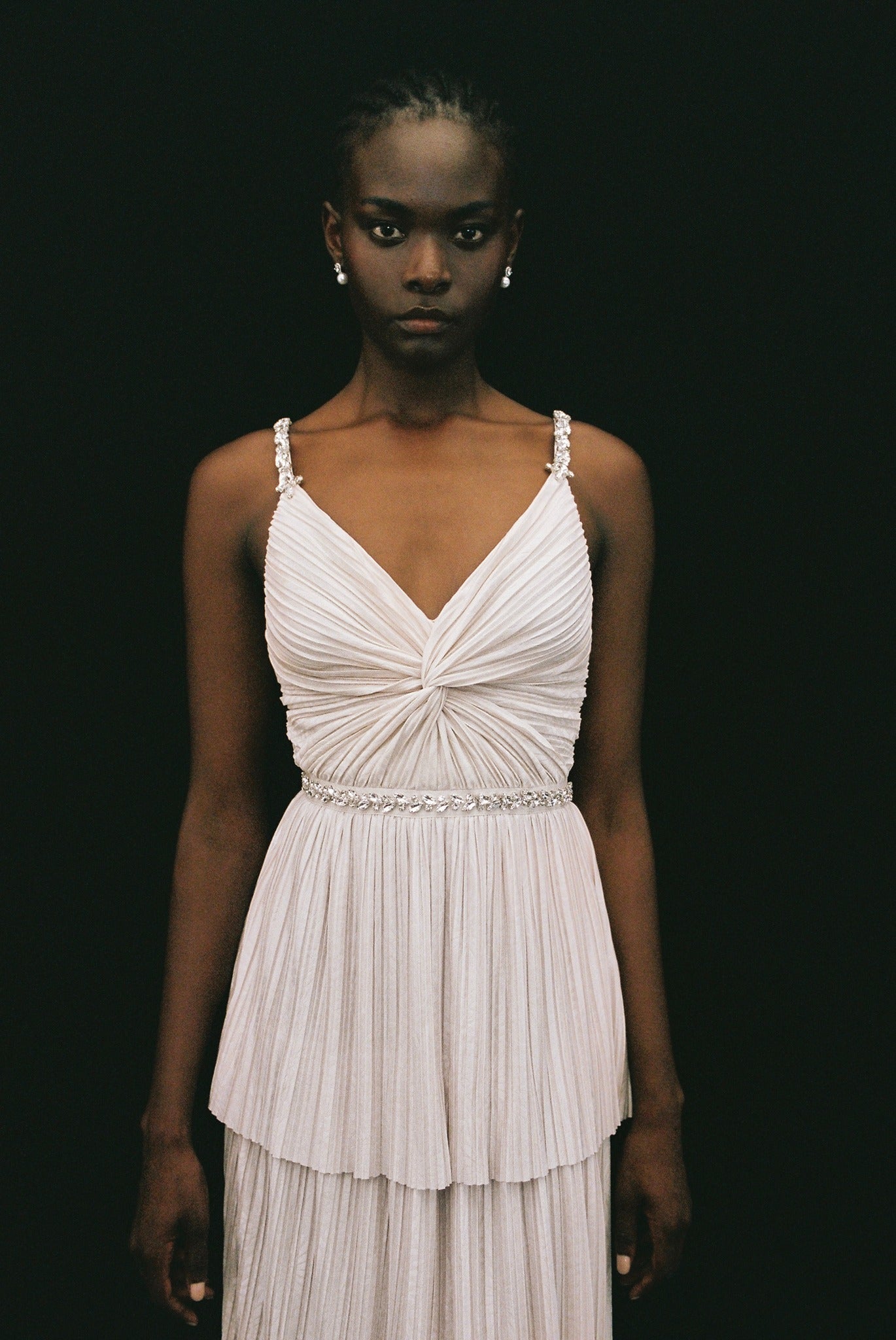 SABINA MUSAYEV - floral_embossed_pleated_knit_white_pearl_bridal_25