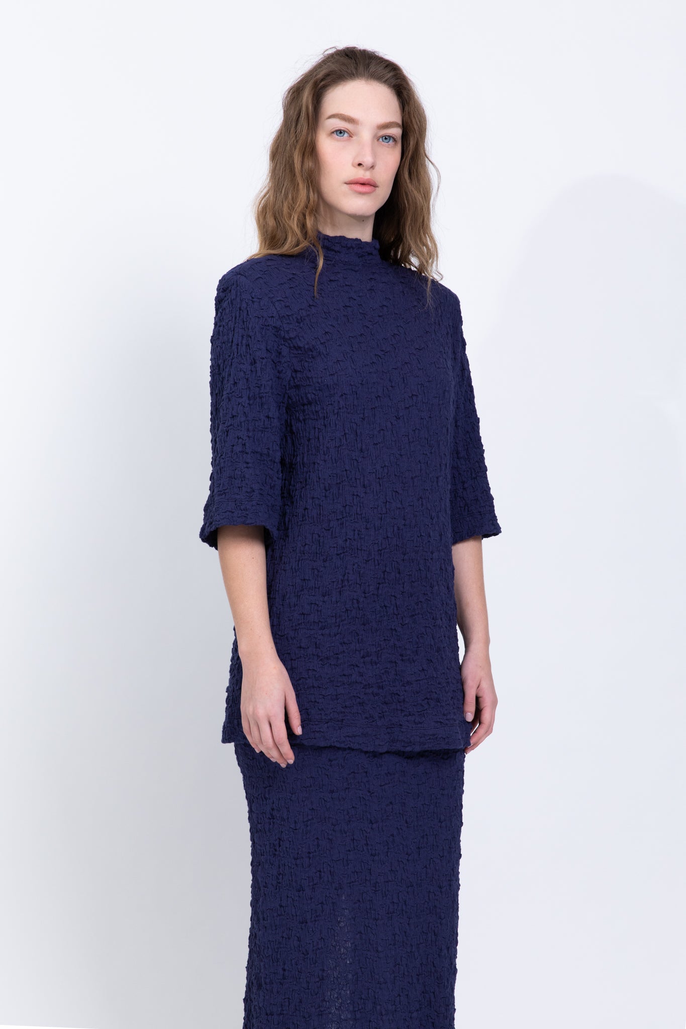 SABINA MUSAYEV - crinkled_knit_blue