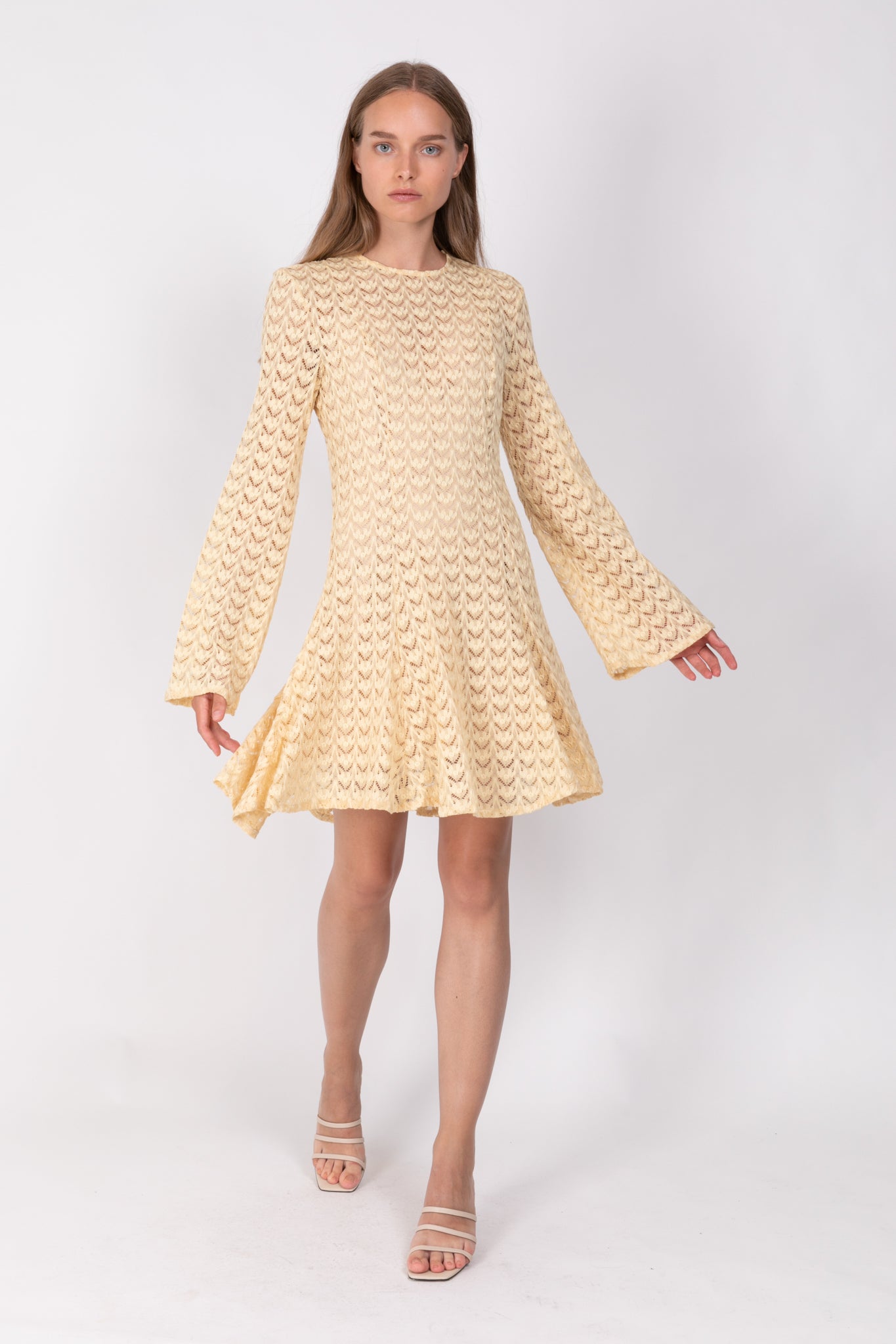 SABINA MUSAYEV- knit_crochet_pastel_yellow