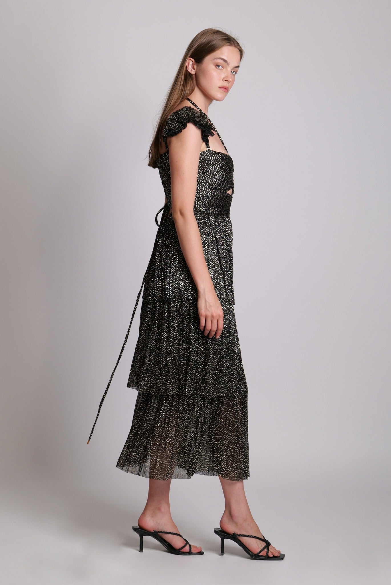 SABINA MUSAYEV - pleated_knit_w_speckled_foil_black
