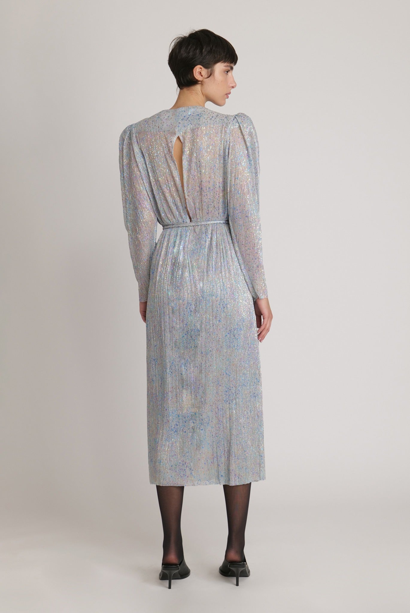 SABINA MUSAYEV - pleated_knit_w_multi_dot_foil_silver_mop_fw_23_24