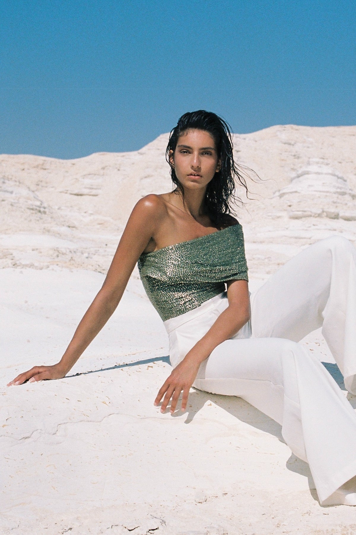 SABINA MUSAYEV - pleated_knit_w_speckled_foil_olive_green_summer_24