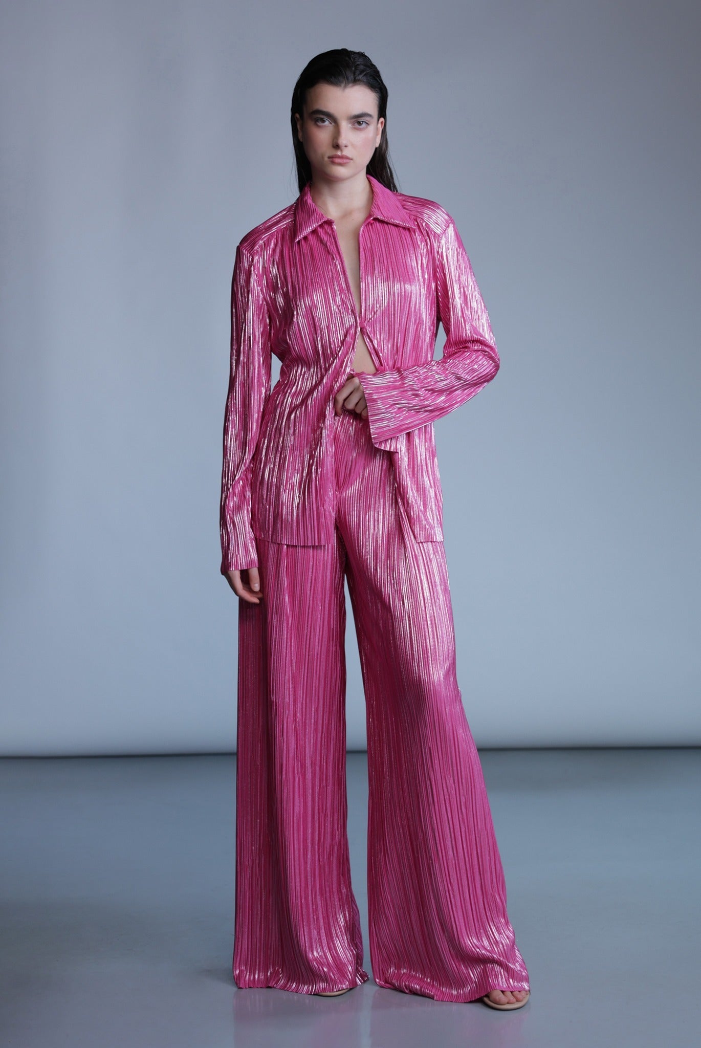 SABINA MUSAYEV - pleated_knit_w_foil_rasberry_pre_fall_24_25