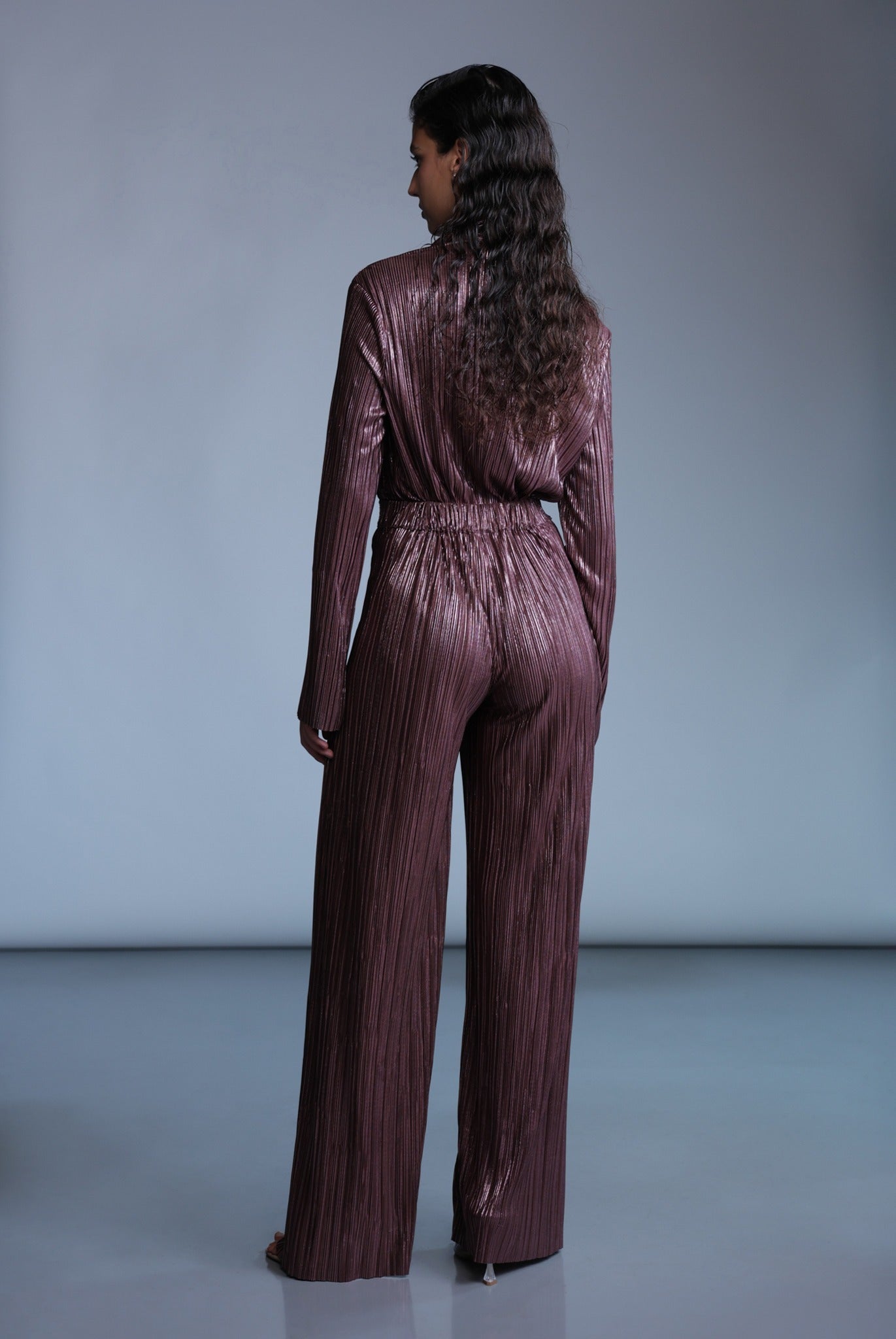 SABINA MUSAYEV - pleated_knit_w_foil_bitter_chocolate_pre_fall_24_25