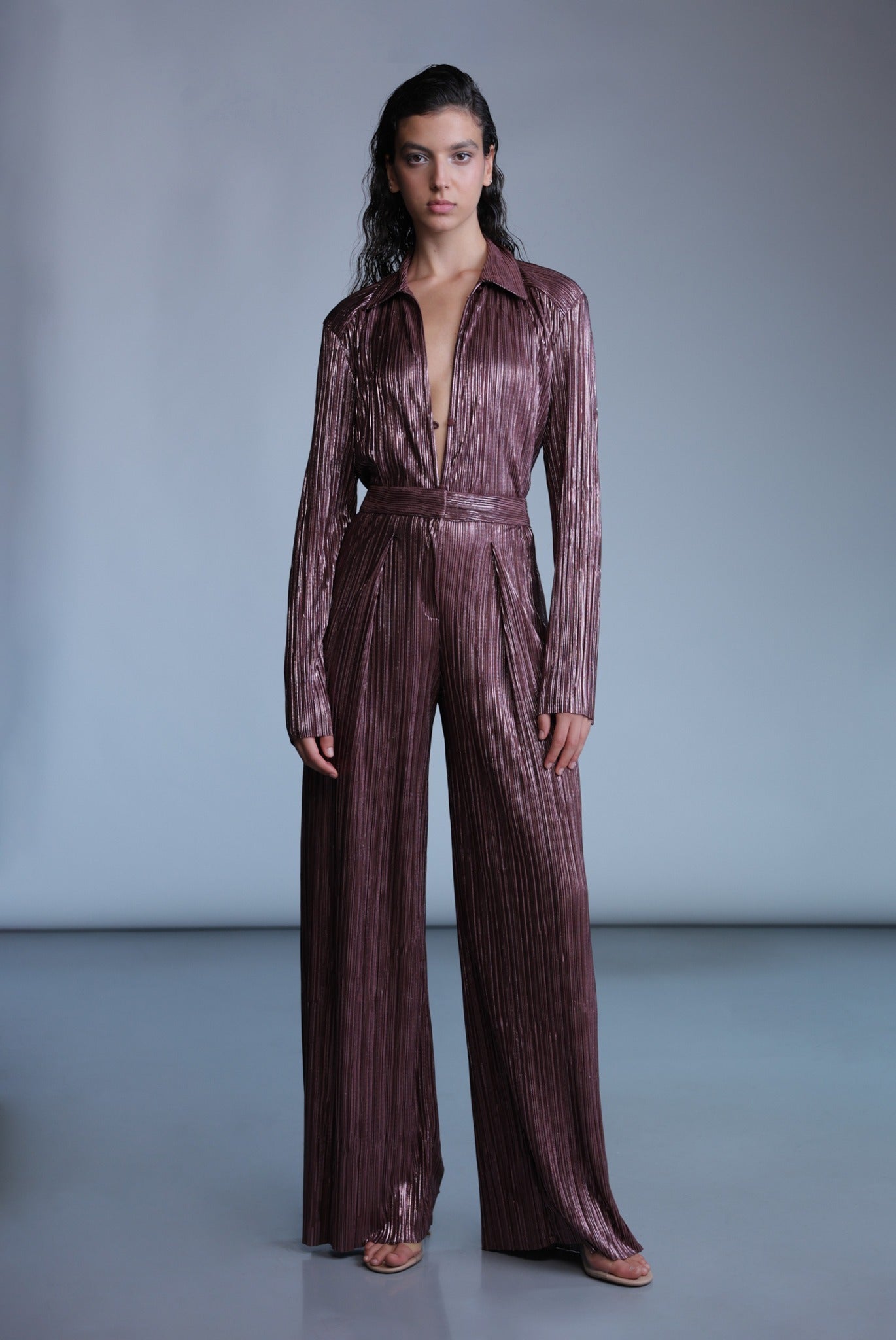 SABINA MUSAYEV - pleated_knit_w_foil_bitter_chocolate_pre_fall_24_25