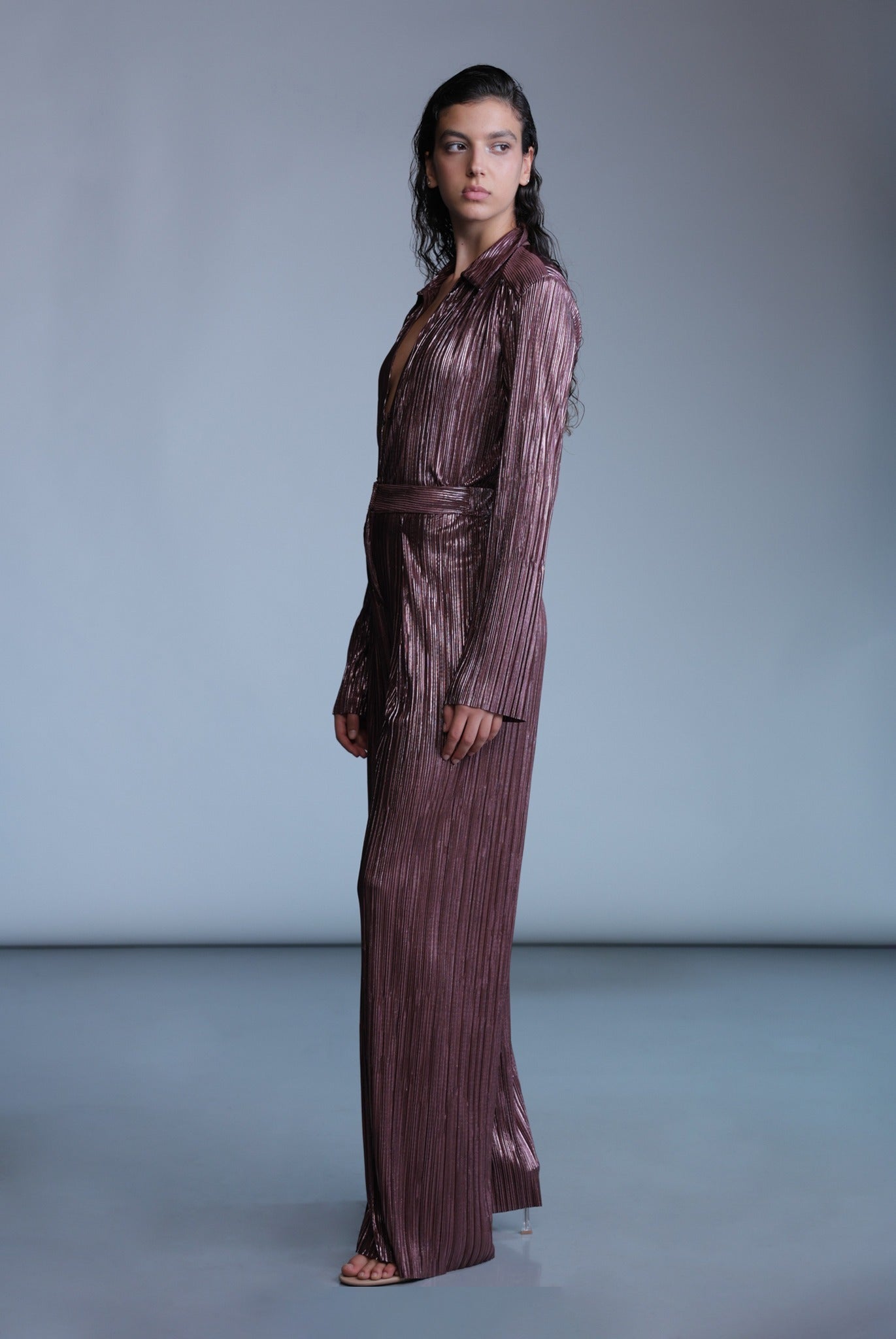 SABINA MUSAYEV - pleated_knit_w_foil_bitter_chocolate_pre_fall_24_25