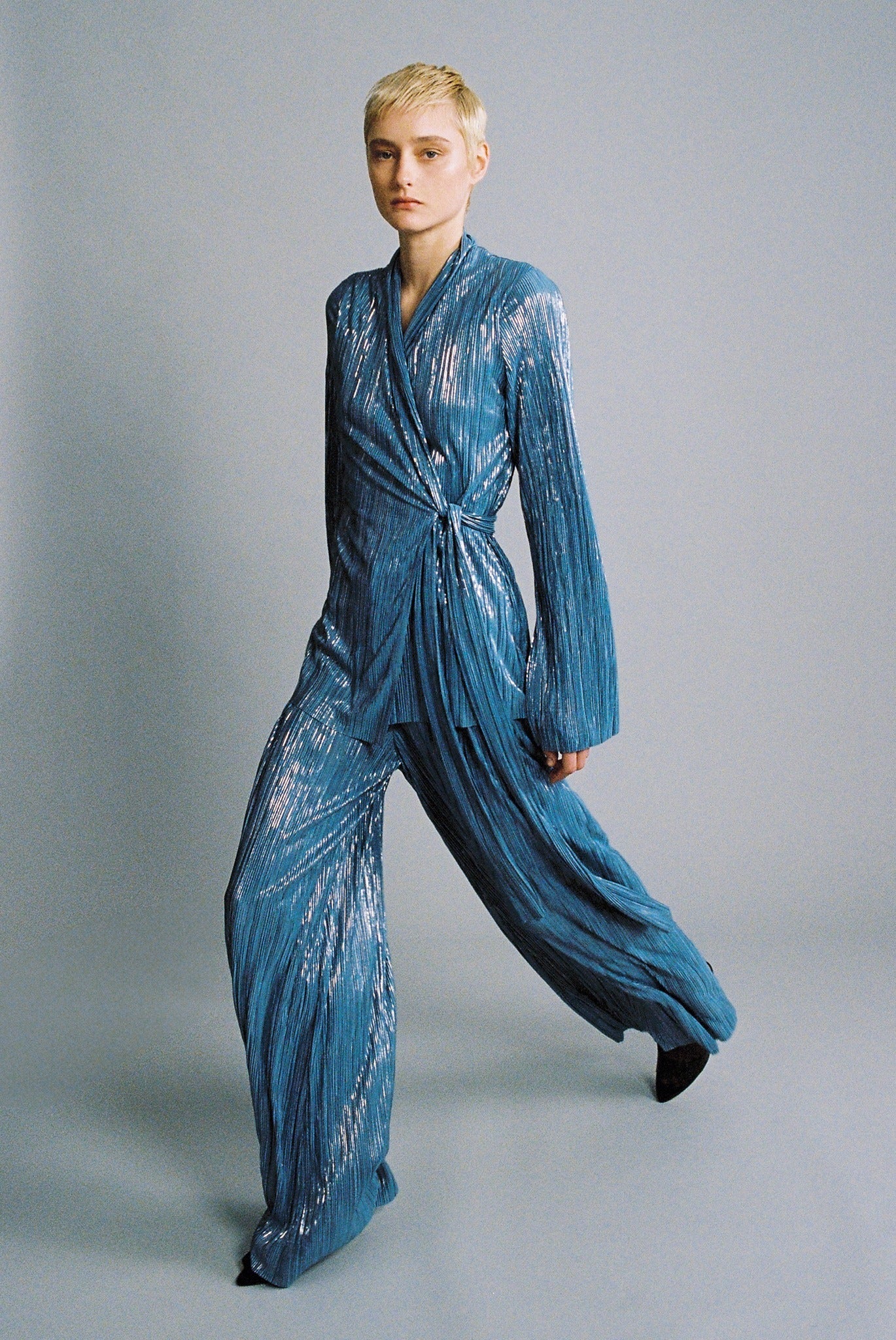 SABINA MUSAYEV - pleated_knit_w_foil_steel_blue_fw_24_25