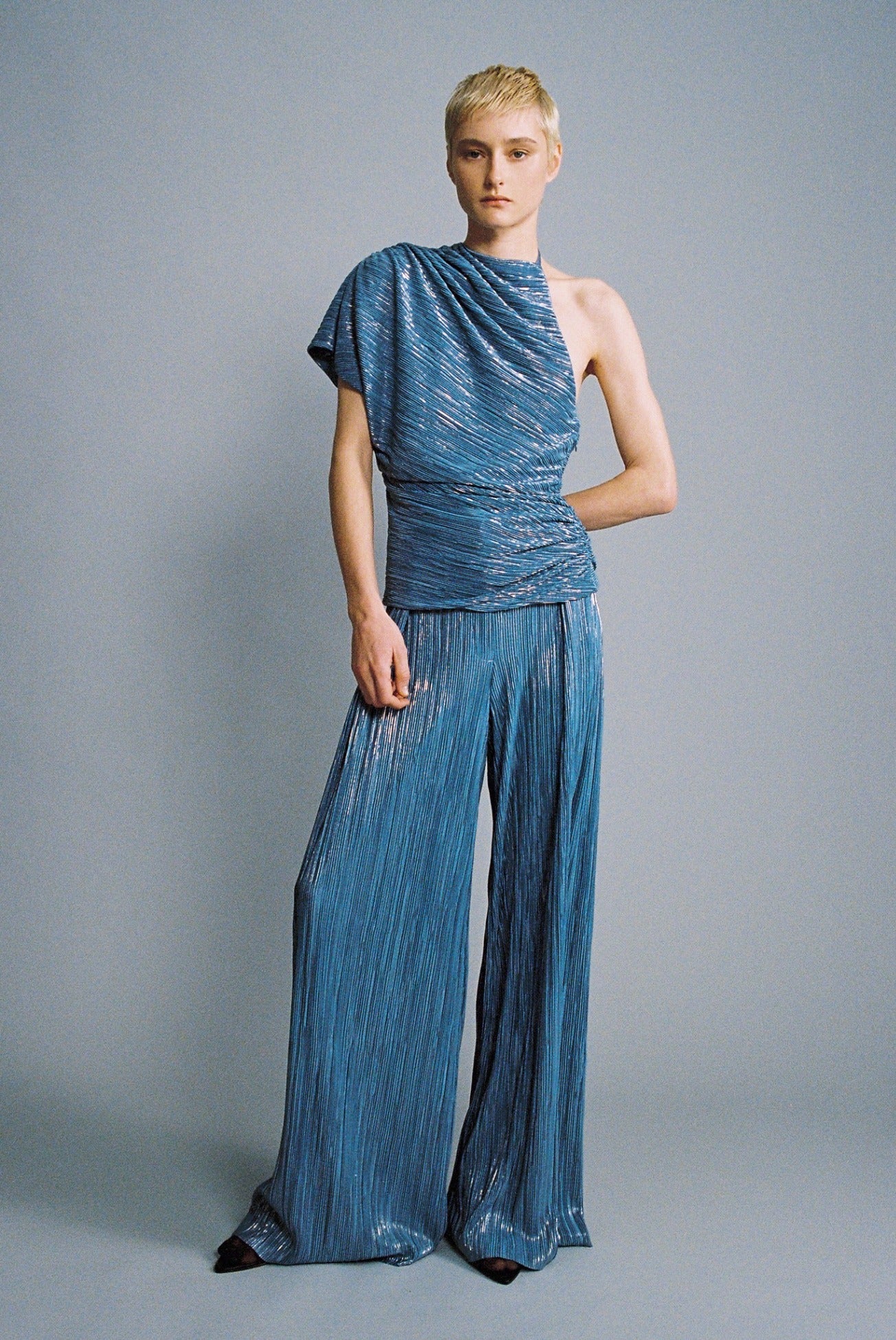 SABINA MUSAYEV - pleated_knit_w_foil_steel_blue_fw_24_25