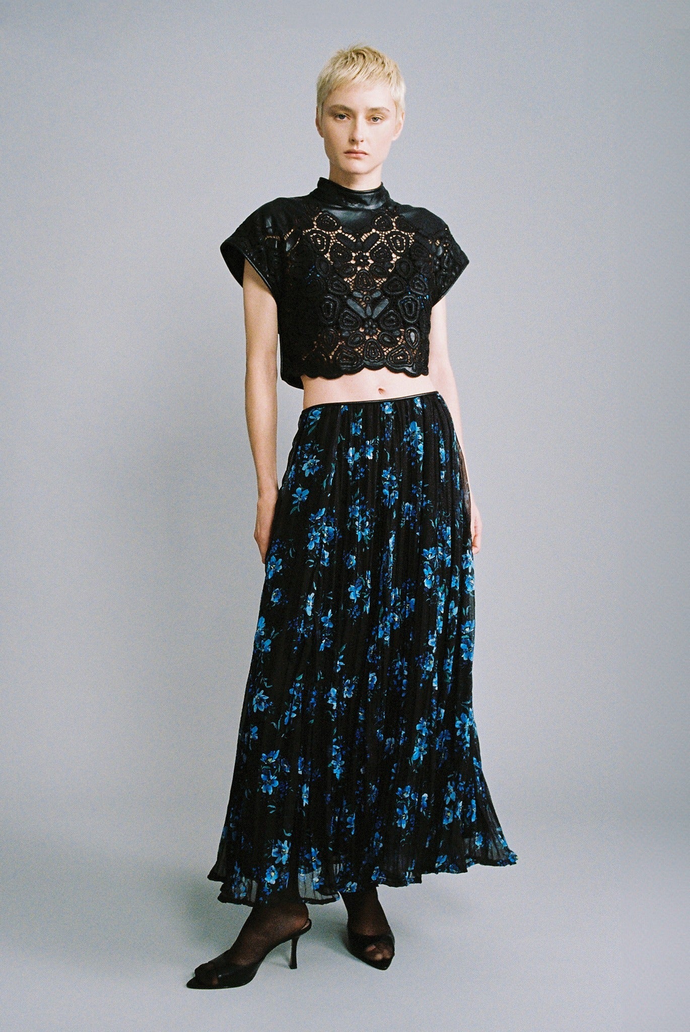 SABINA MUSAYEV - floral_print_on_crinkled_chiffon_black_print_fw_24_25