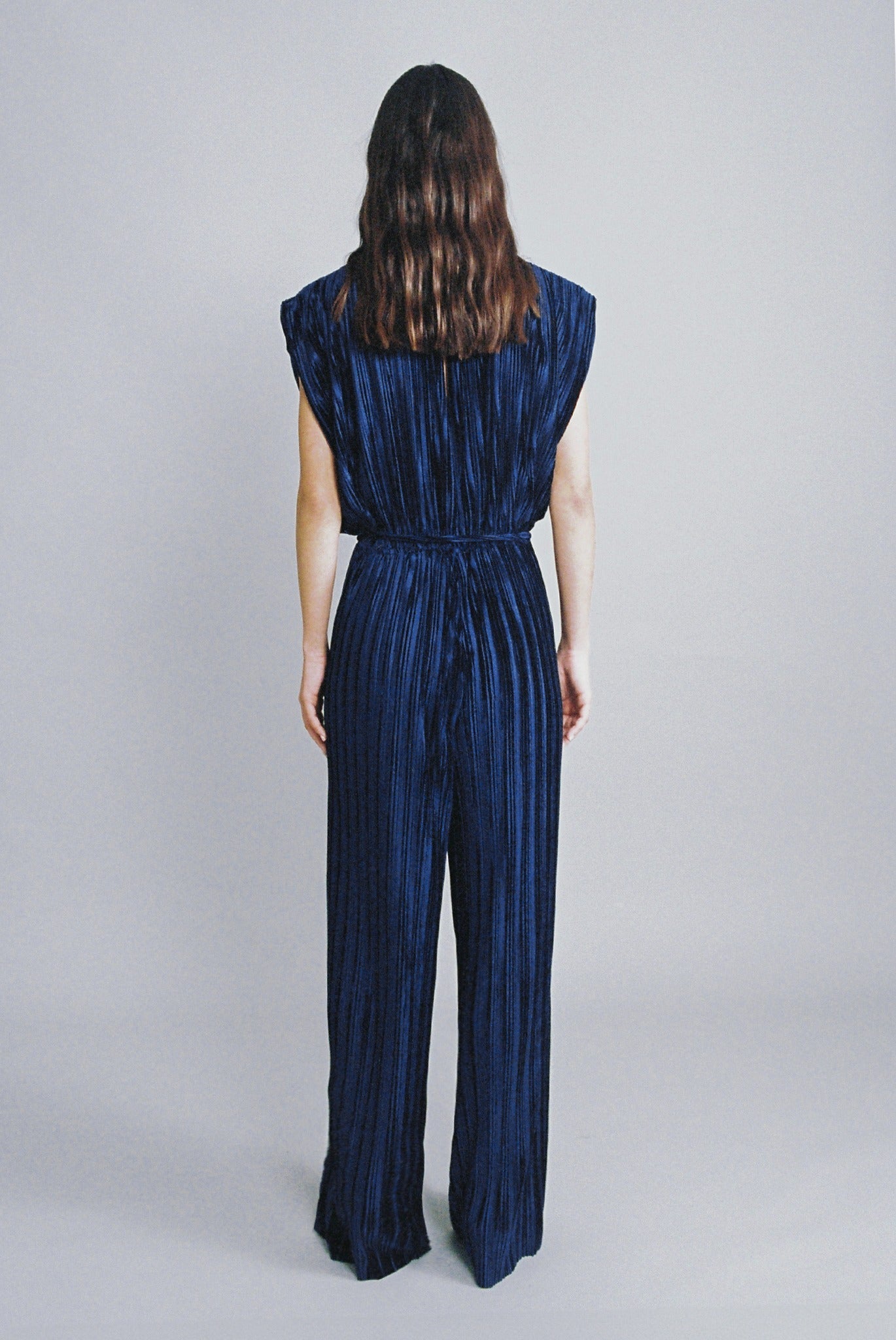 SABINA MUSAYEV - pleated_velvet_navy_fw_24_25