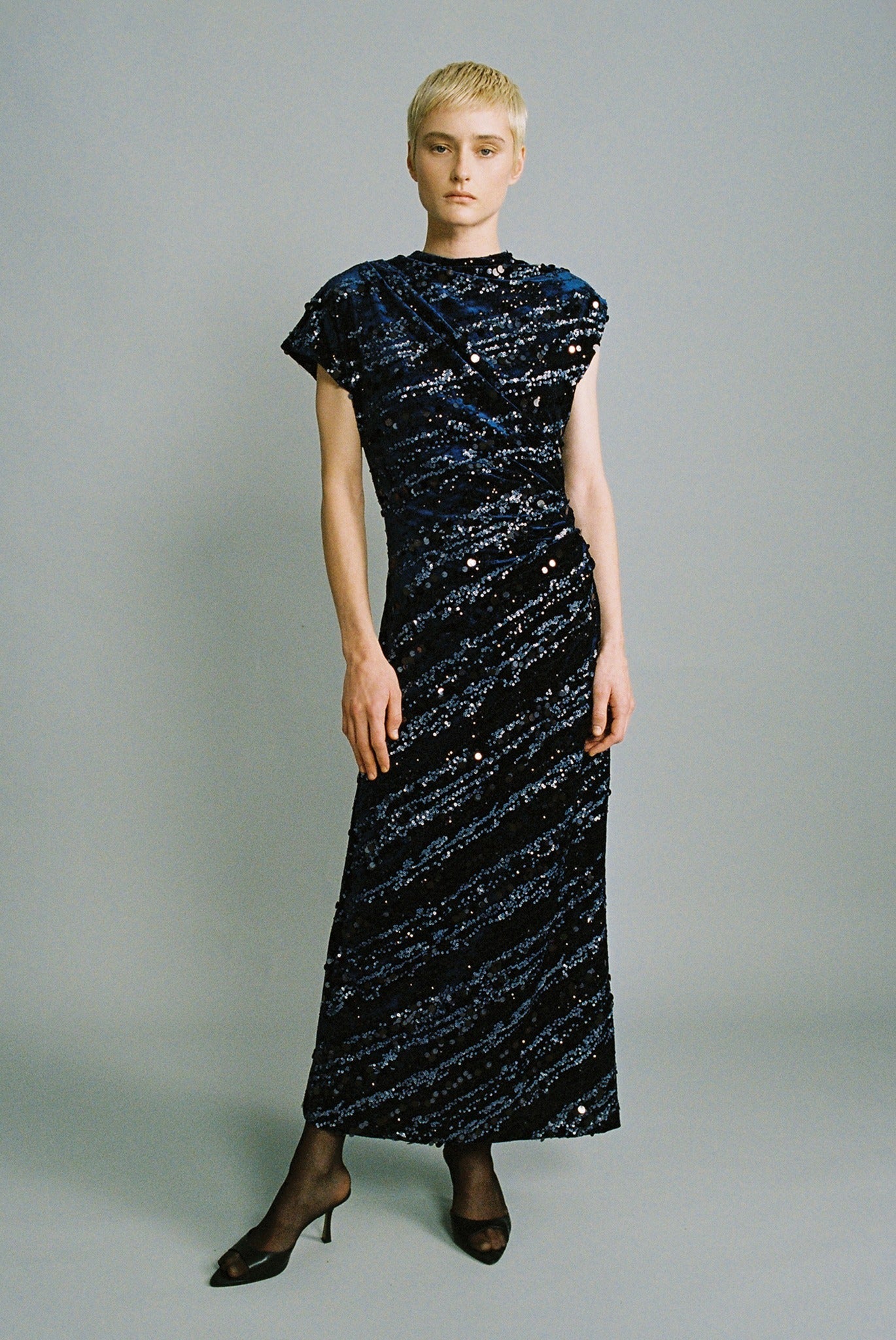 SABINA MUSAYEV - stripe_sequins_on_velvet_navy_fw_24_25