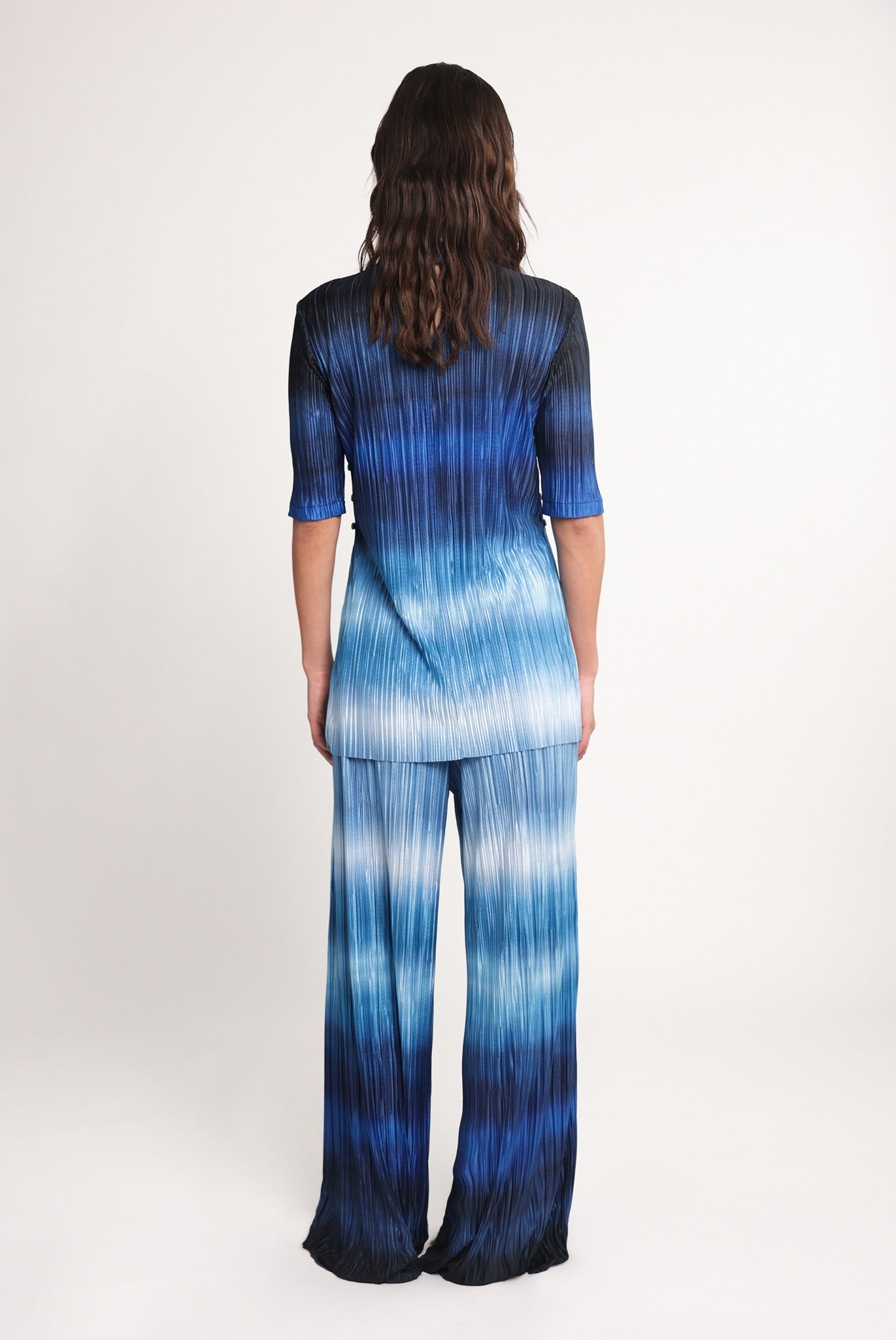 SABINA MUSAYEV - gradient_print_blue_print_spring_25