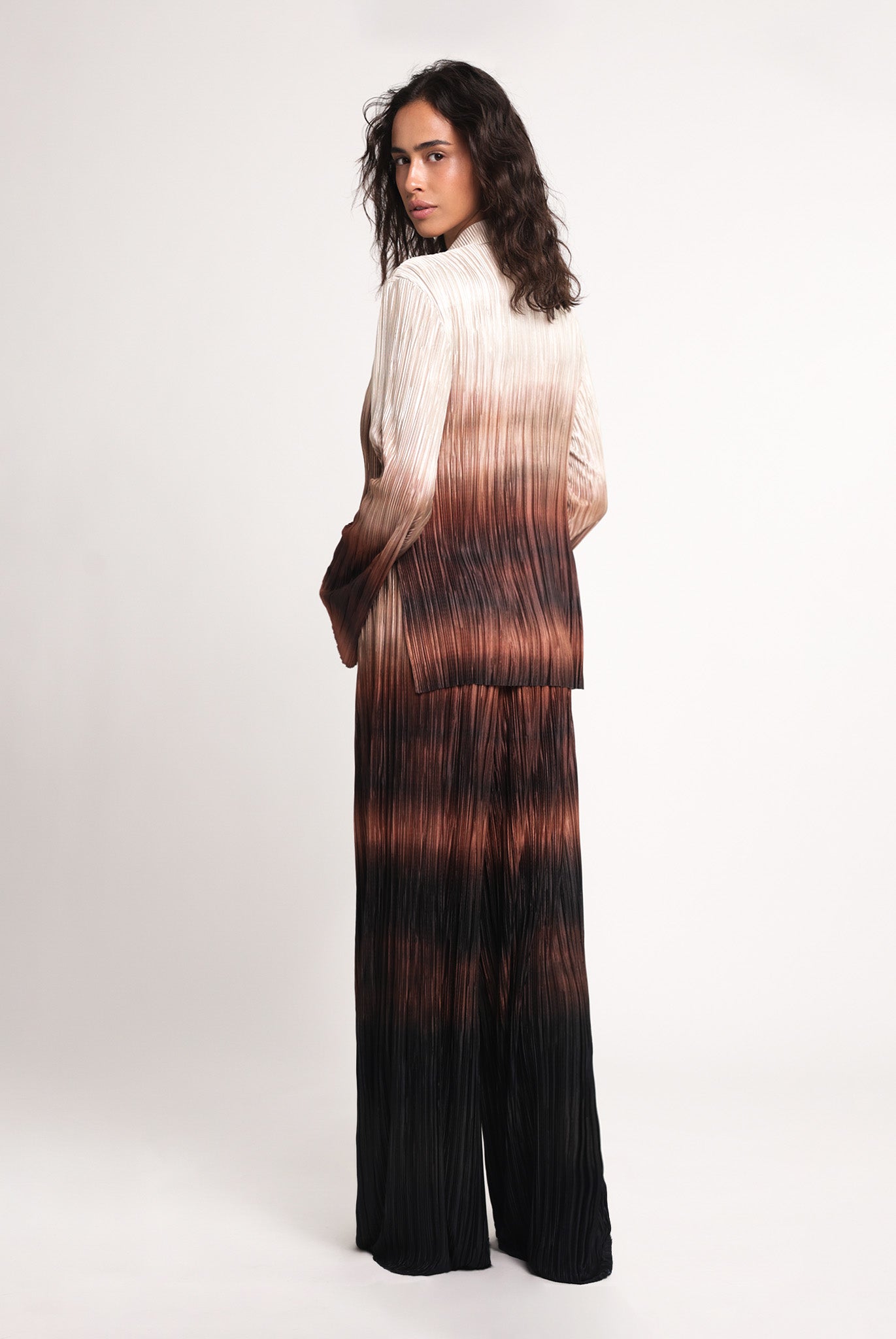 SABINA MUSAYEV - gradient_print_brown_print_spring_25