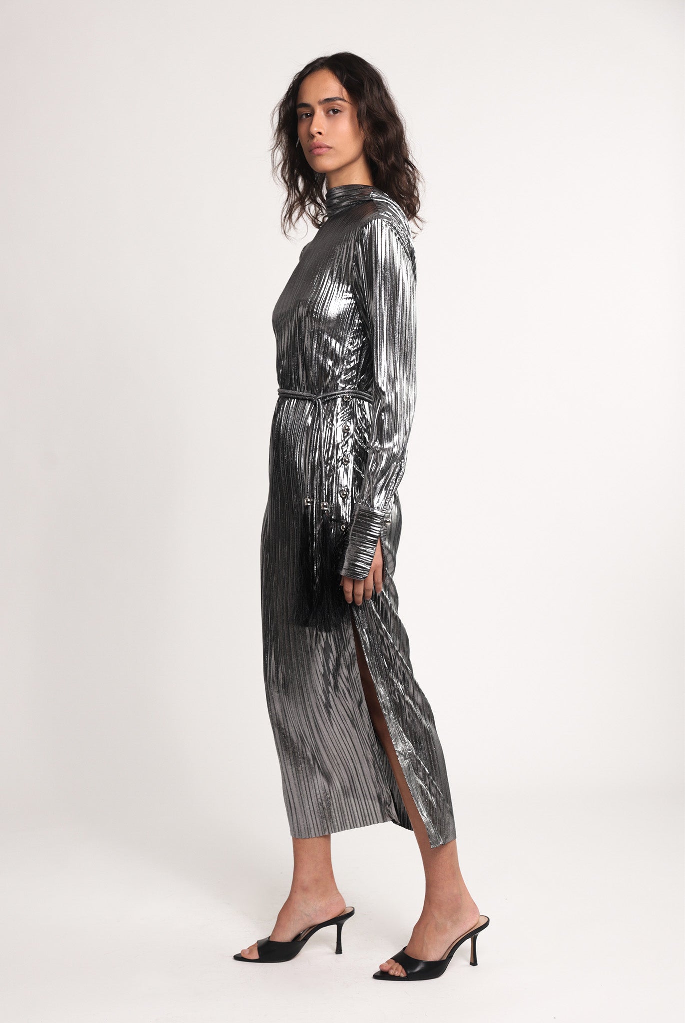 SABINA MUSAYEV - foil_pleated_knit_dark_silver_spring_25