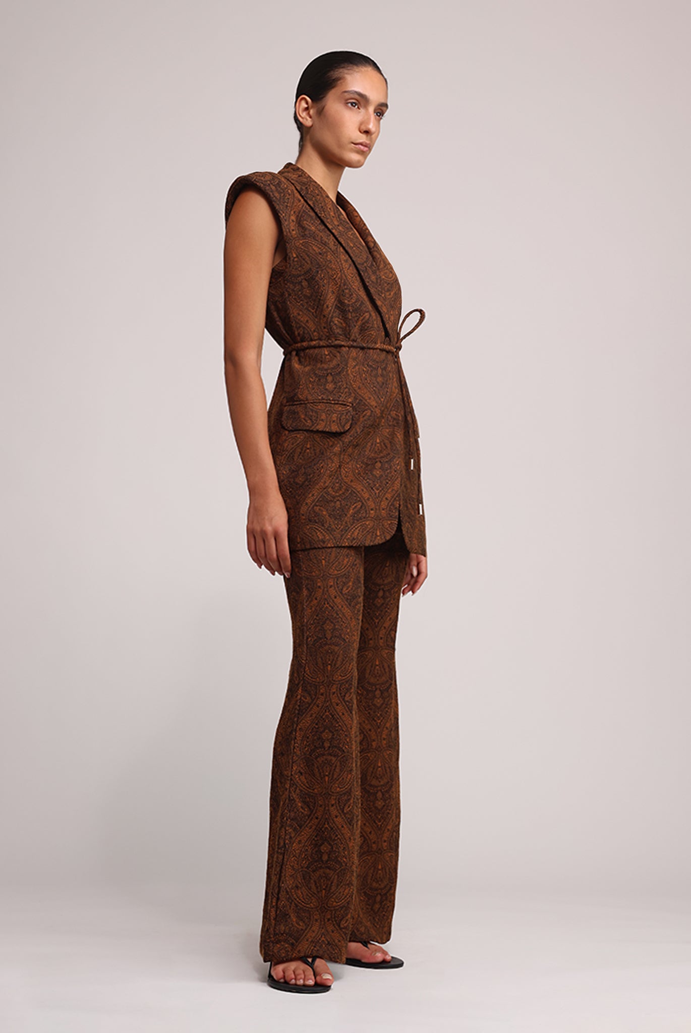 SABINA MUSAYEV - jacquard_paisley_black_rust_summer_25