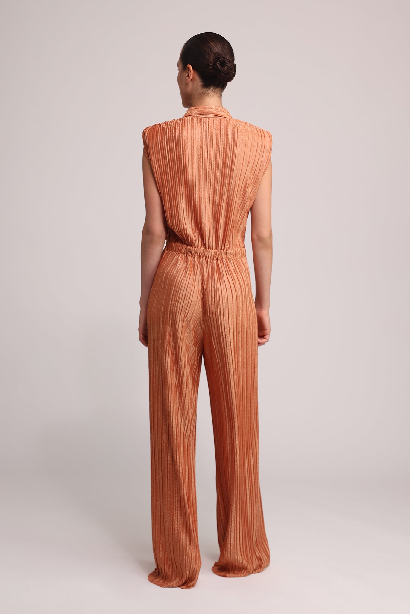 SABINA MUSAYEV - floral_embossed_pleated_knit_caramel_summer_25