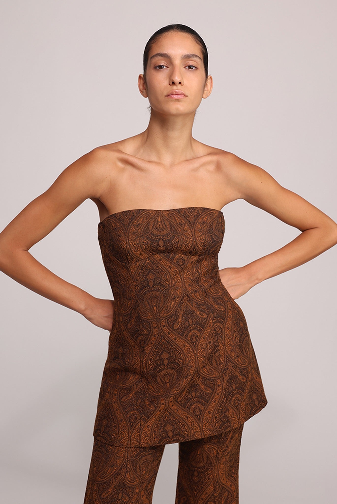 SABINA MUSAYEV - jacquard_paisley_black_rust_summer_25