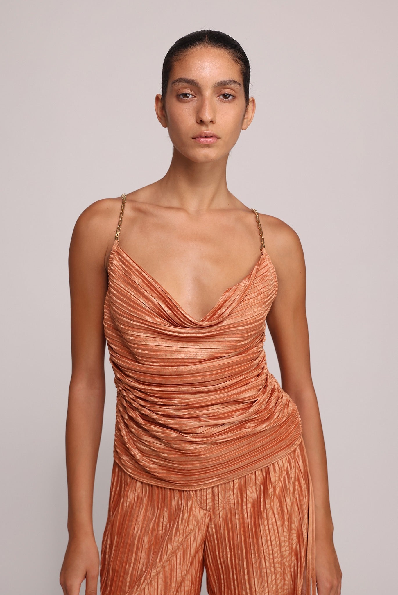 SABINA MUSAYEV - floral_embossed_pleated_knit_caramel_summer_25