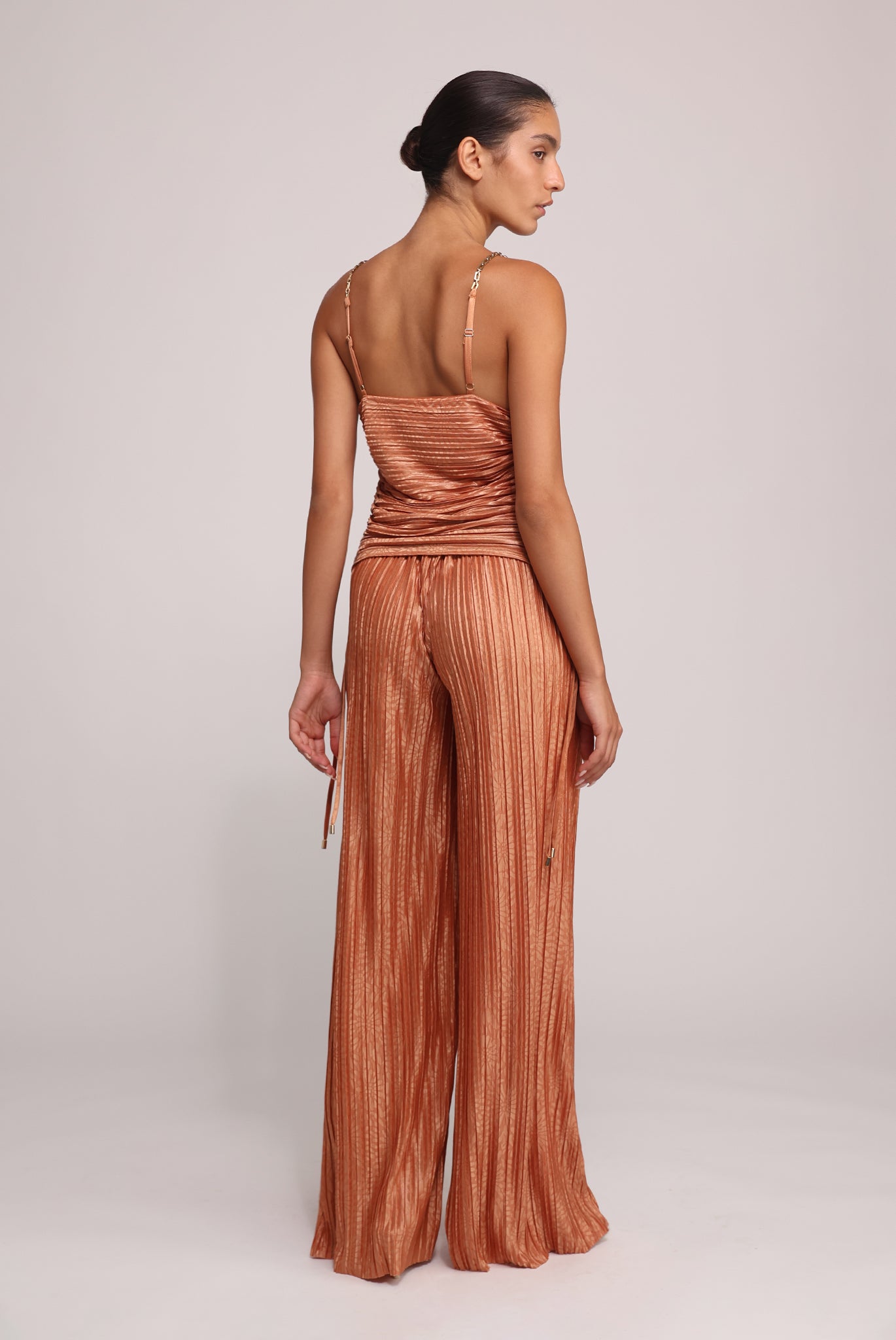 SABINA MUSAYEV - floral_embossed_pleated_knit_caramel_summer_25