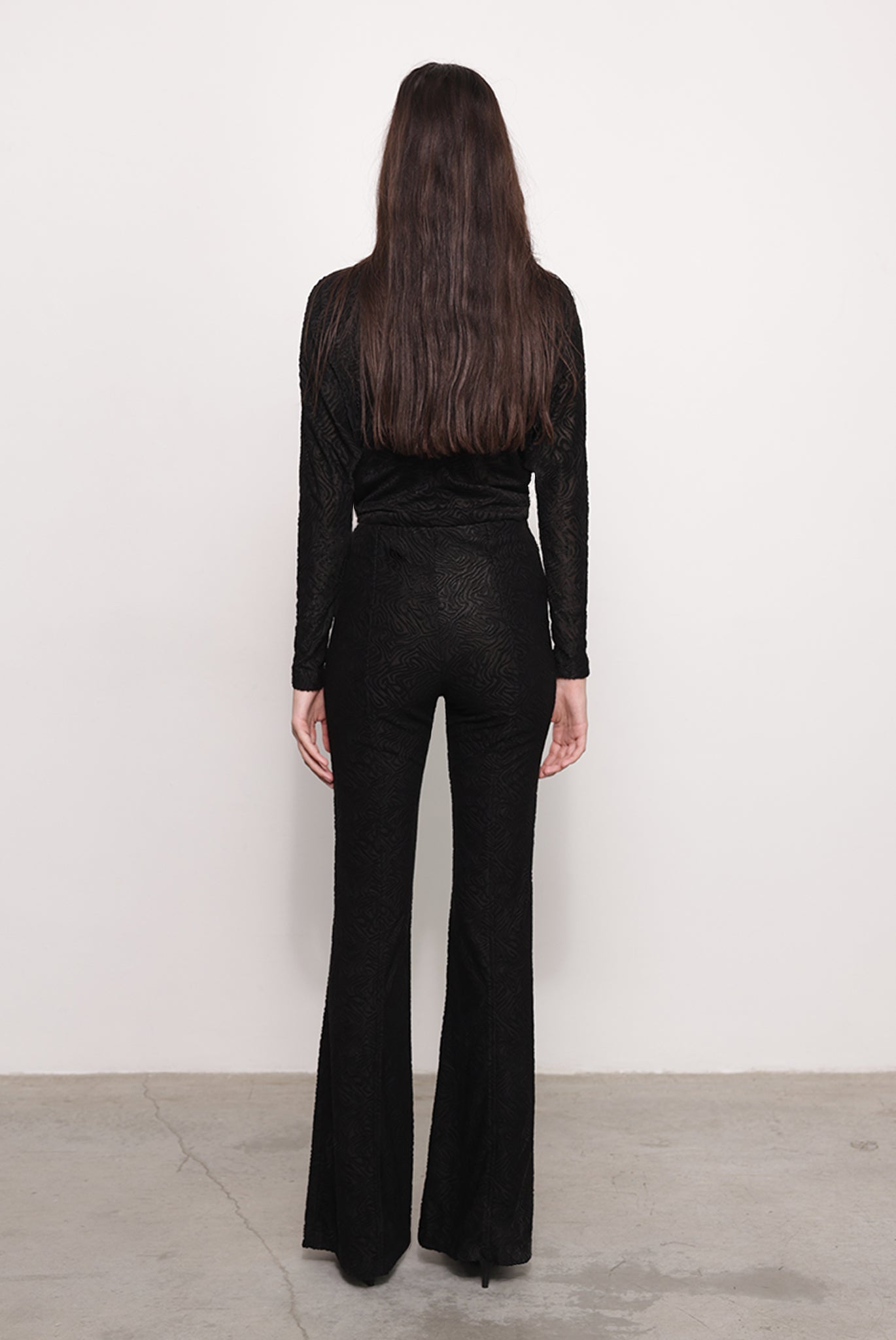 SABINA MUSAYEV - textured_knit_black_fw_25_26