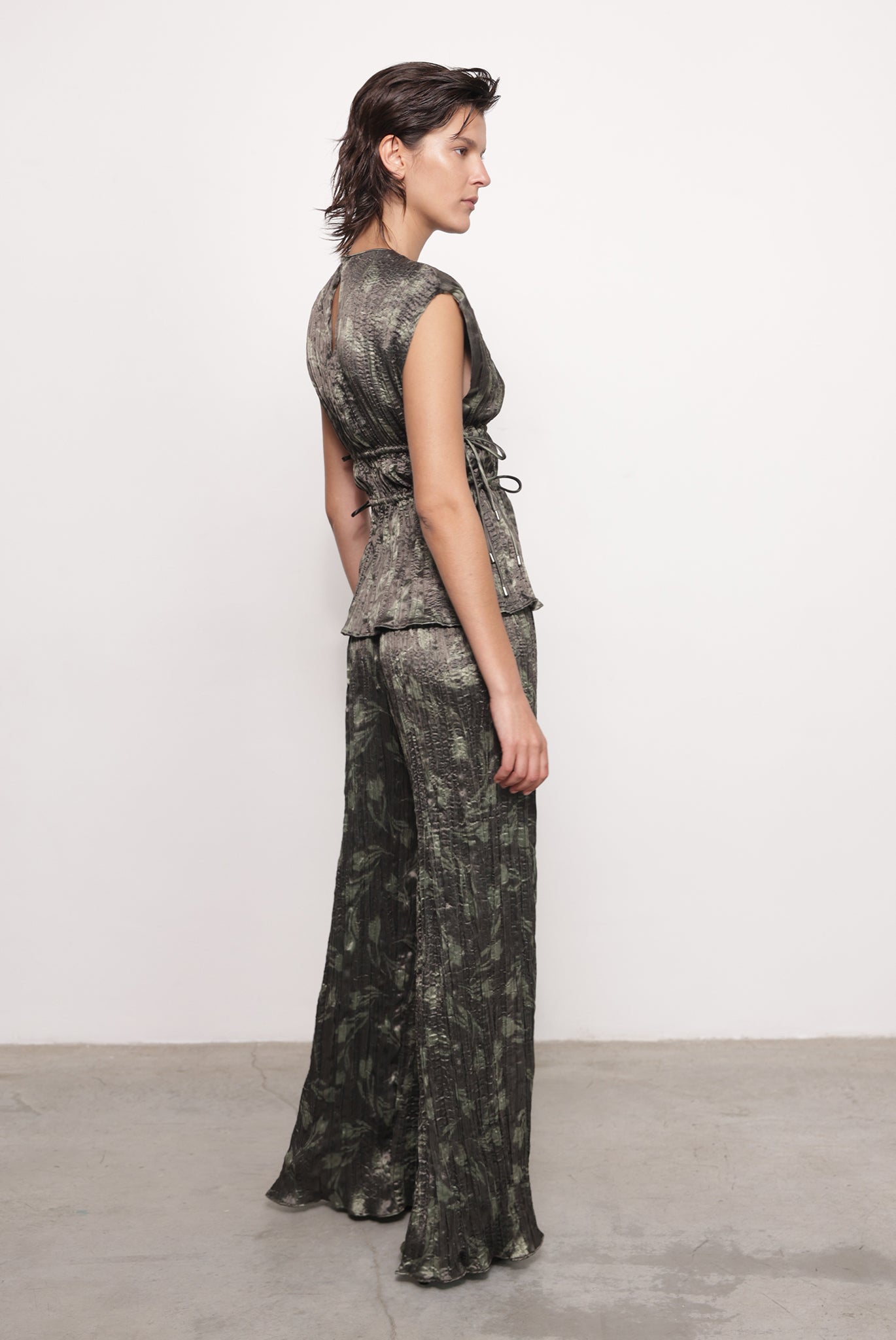 SABINA MUSAYEV - tulip_haze_print_dark_olive_print_fw_25_26