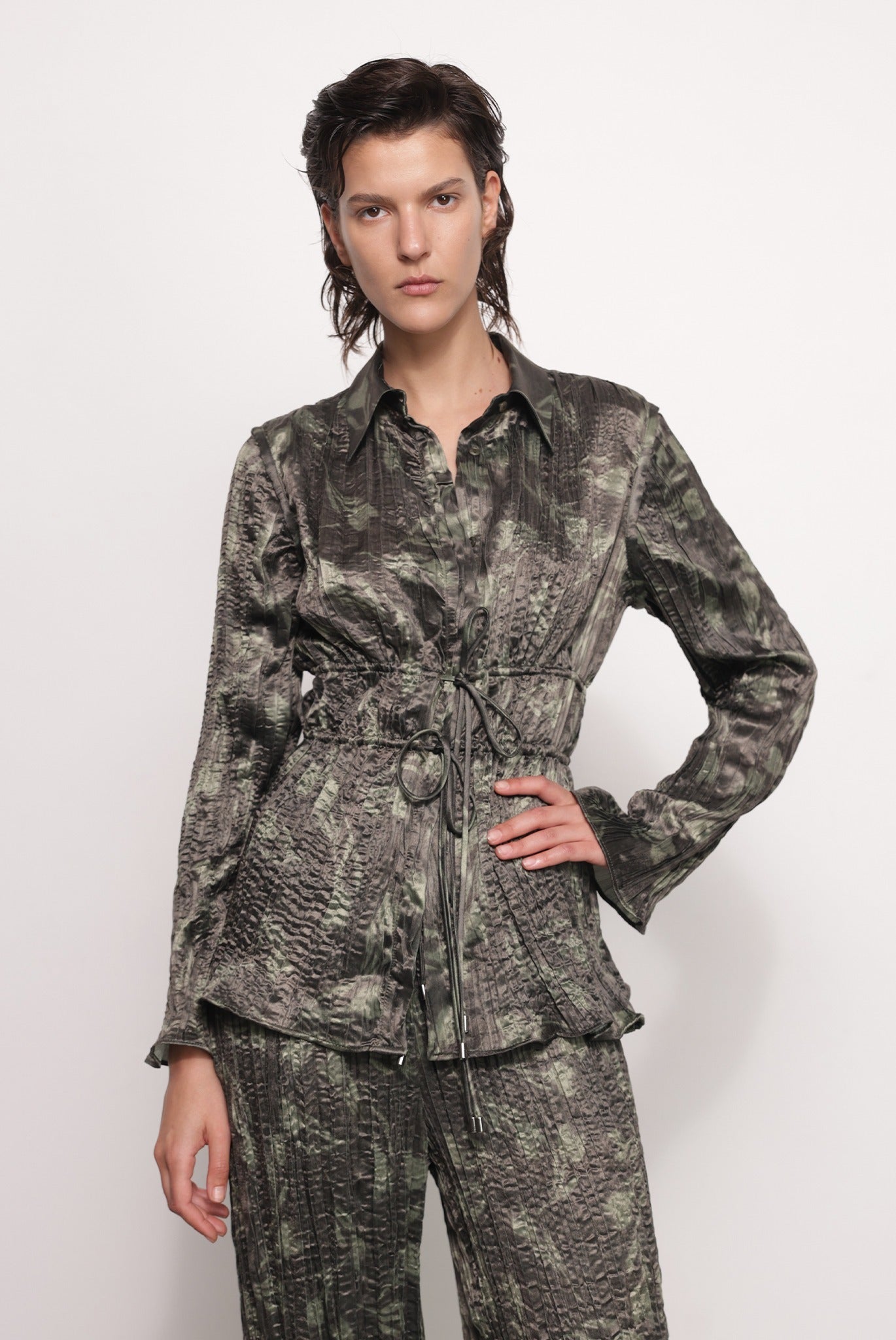 SABINA MUSAYEV - tulip_haze_print_dark_olive_print_fw_25_26