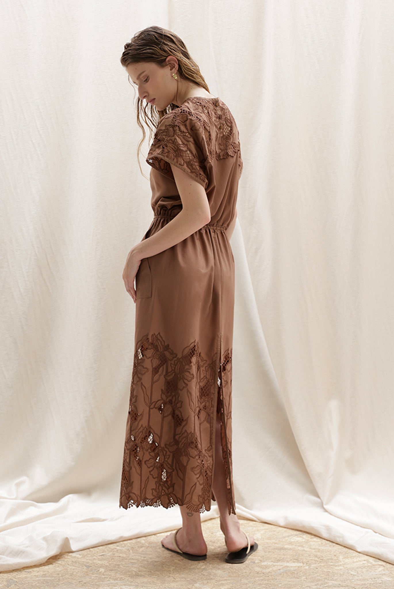 SABINA MUSAYEV - embroidered_poplin_mocha_pre_spring_26