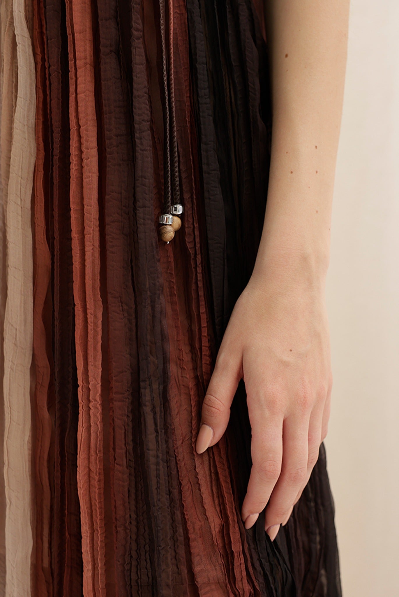 SABINA MUSAYEV - gradient_crinkled_chiffon_brown_print_pre_spring_26