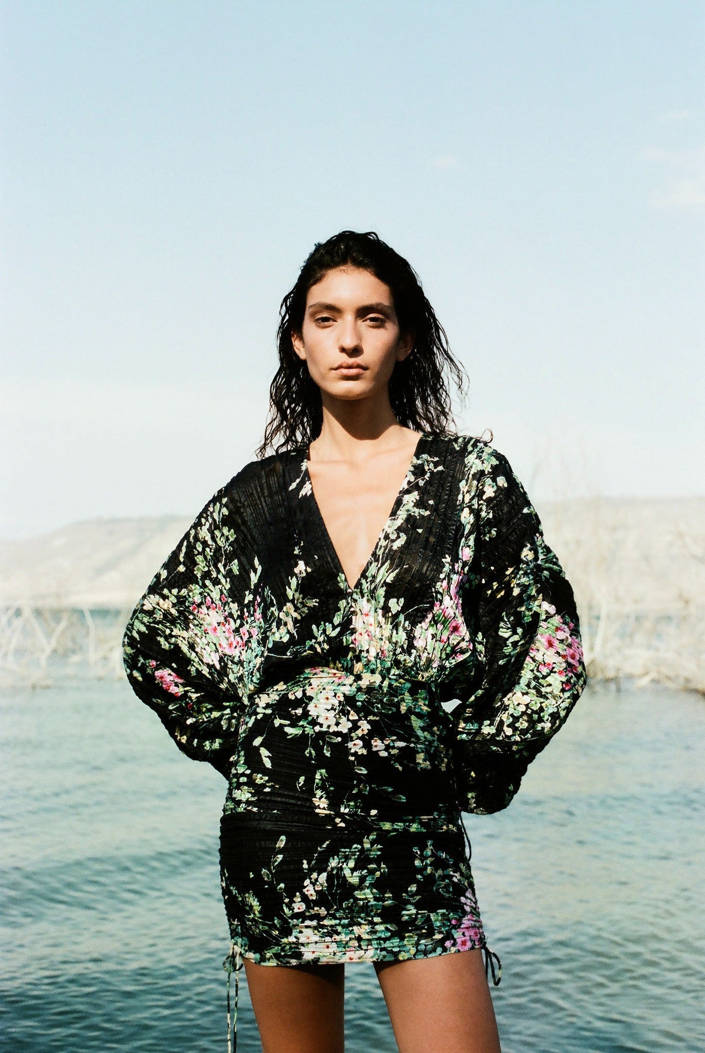 SABINA MUSAYEV - floral_print_black_print_summer_26