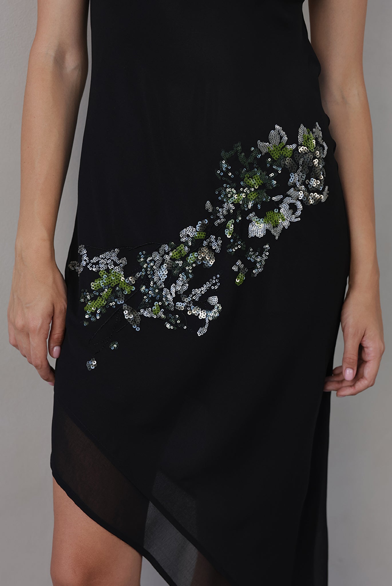 SABINA MUSAYEV - sequined_chiffon_black_summer_26