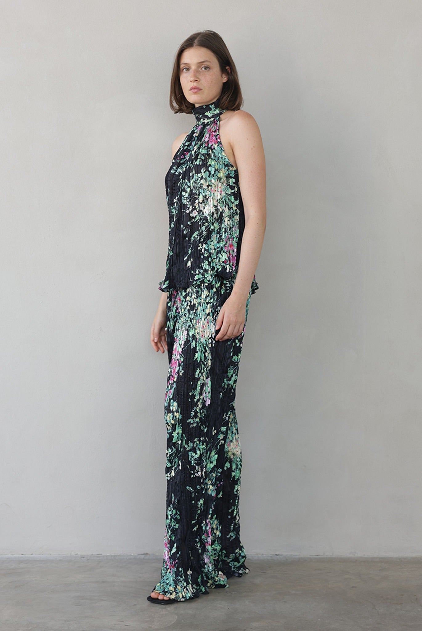 SABINA MUSAYEV - floral_print_black_print_summer_26