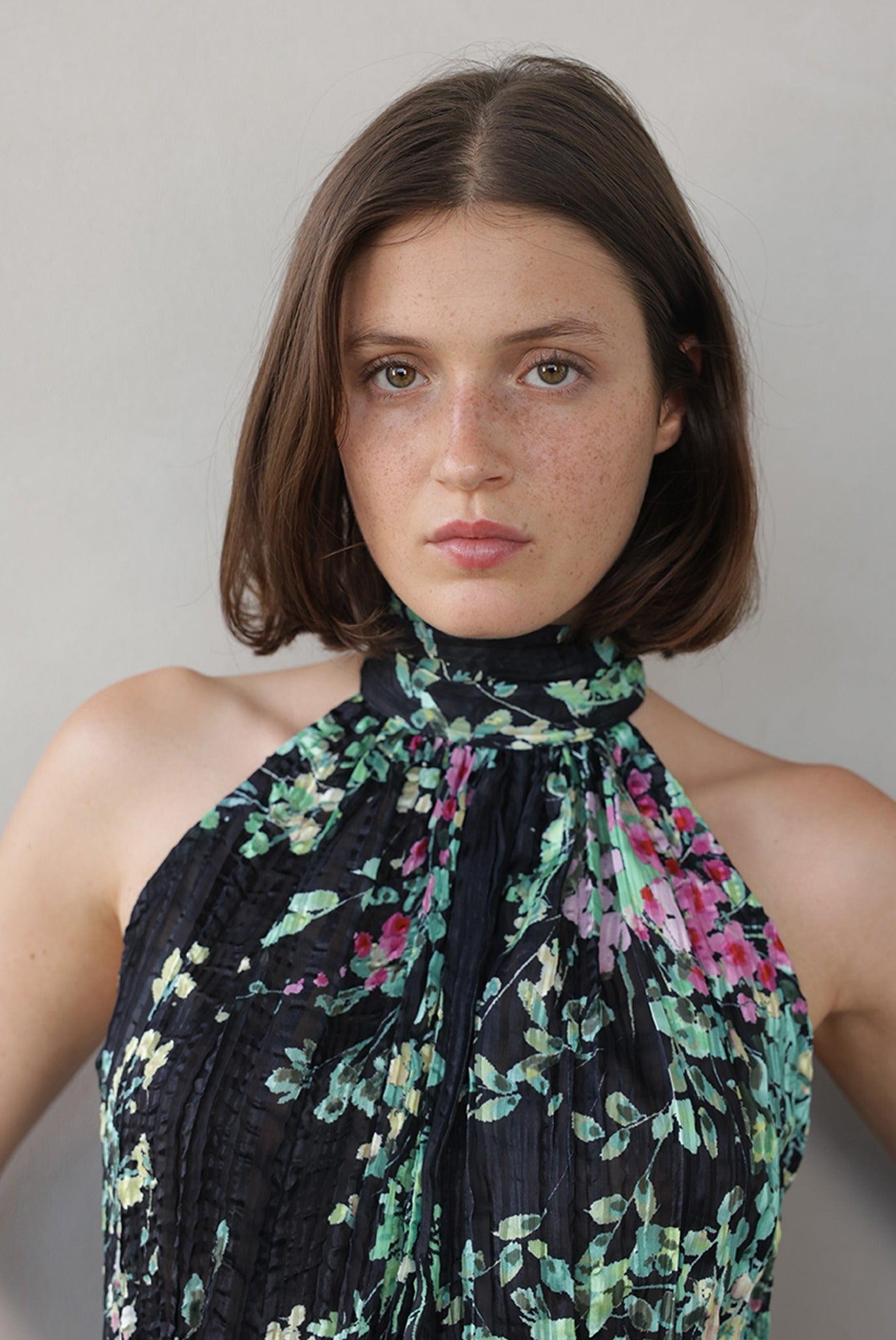 SABINA MUSAYEV - floral_print_black_print_summer_26