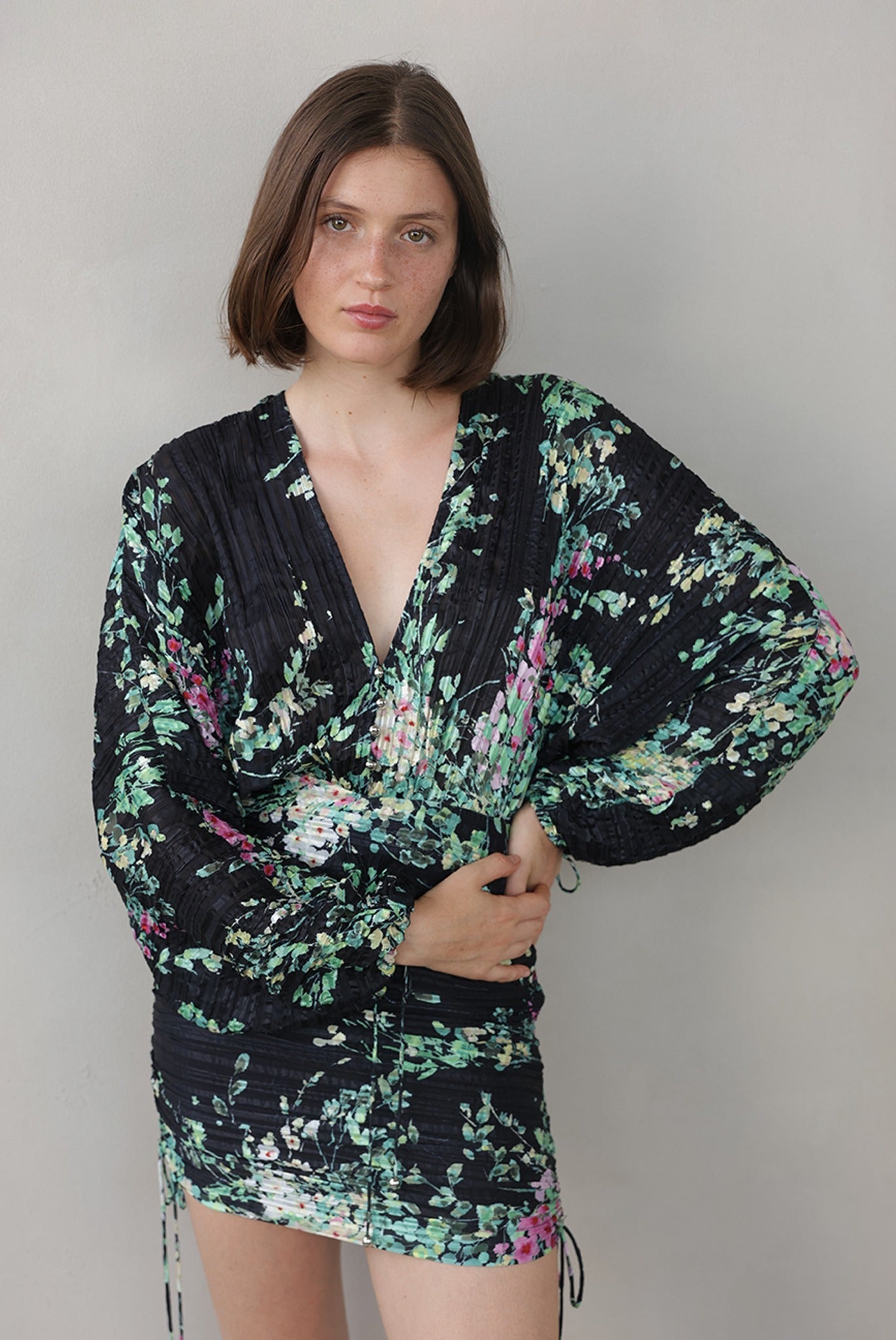 SABINA MUSAYEV - floral_print_black_print_summer_26