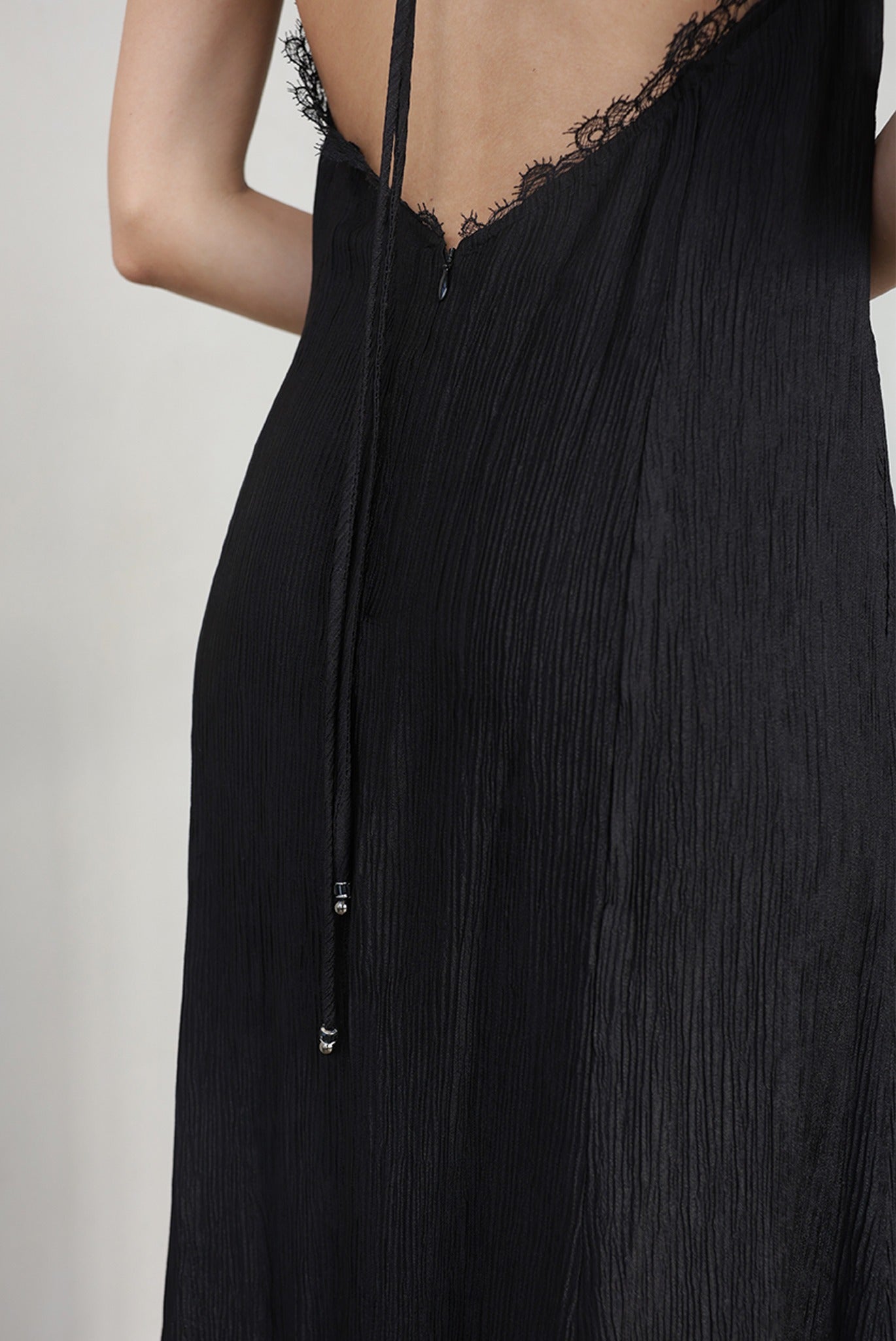 SABINA MUSAYEV - crinkled_satin_black_summer_26