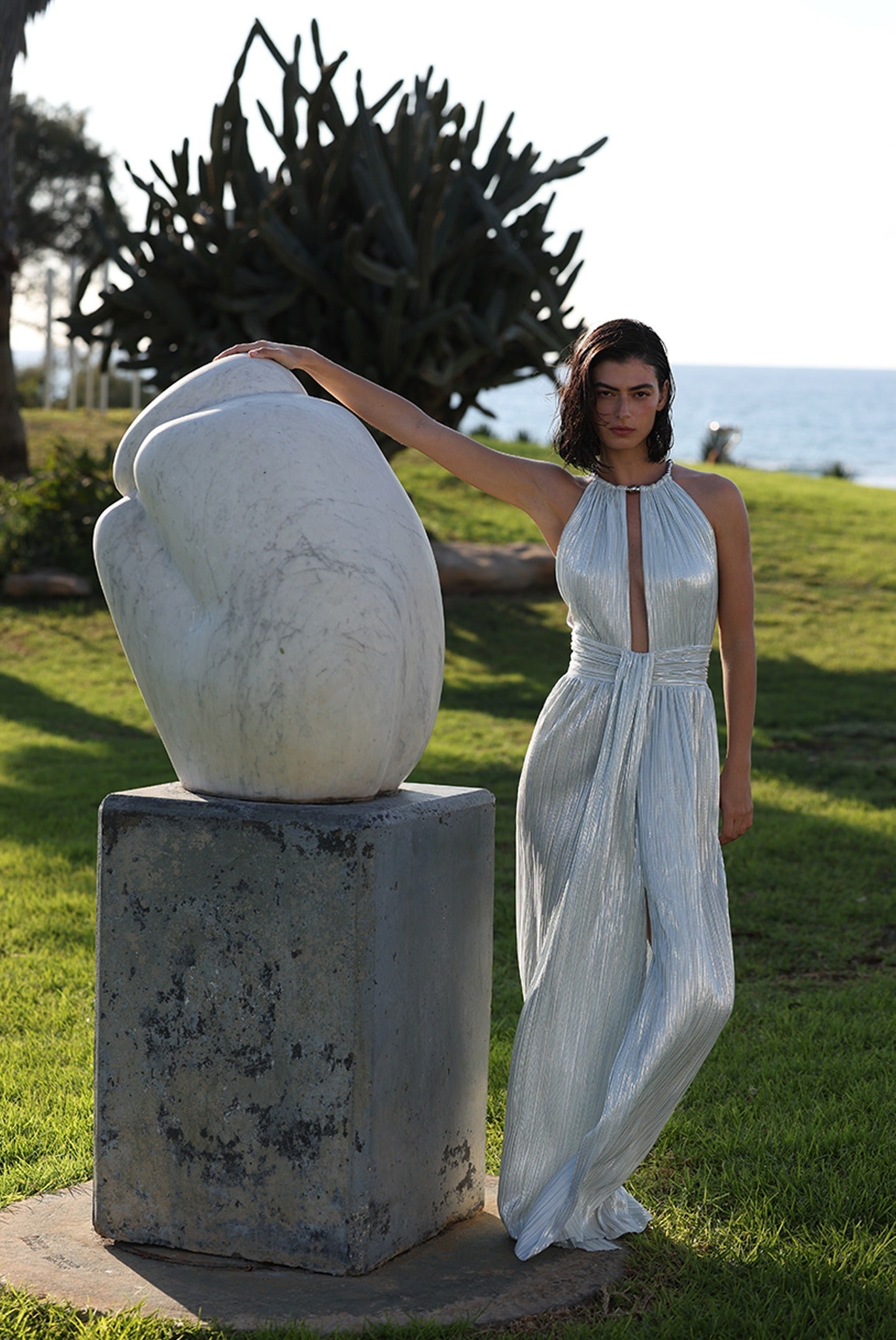 SABINA MUSAYEV - pleated_knit_w_gold_foil_sky_silver_pre_fall_26_27