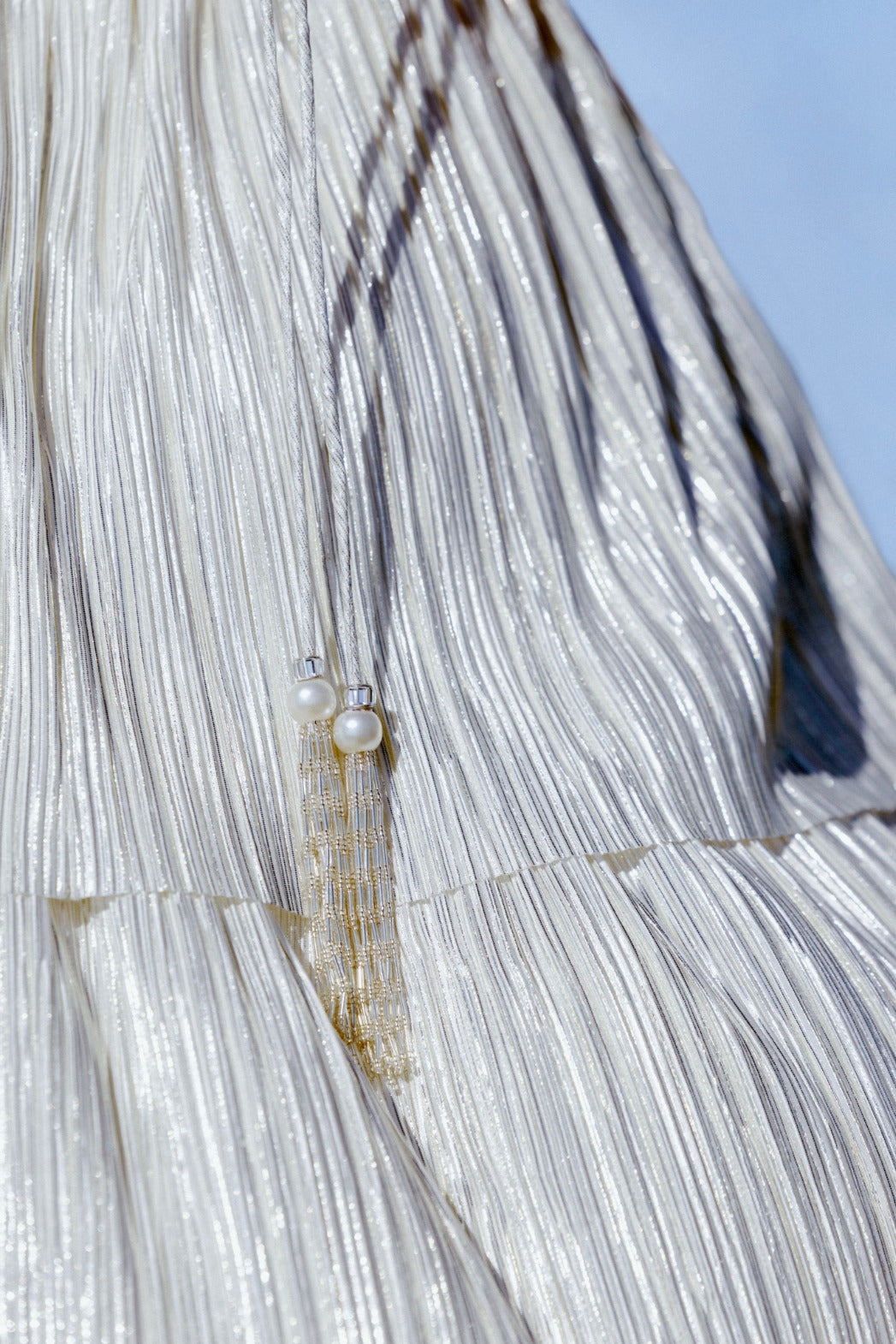 SABINA MUSAYEV - pleated_knit_w_gold_foil_off_white_bridal_26