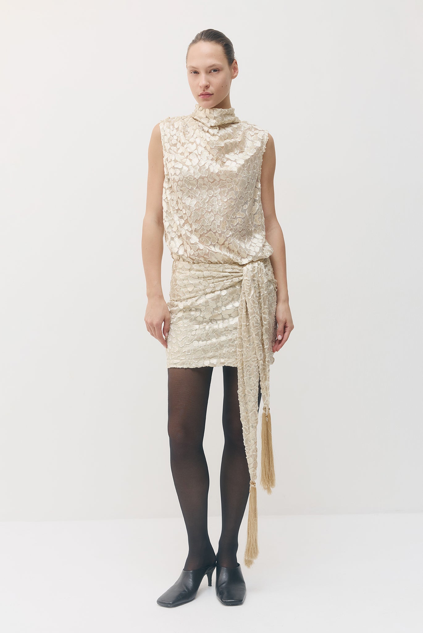 SABINA MUSAYEV - devore_w_foil_cava_fw_26_27